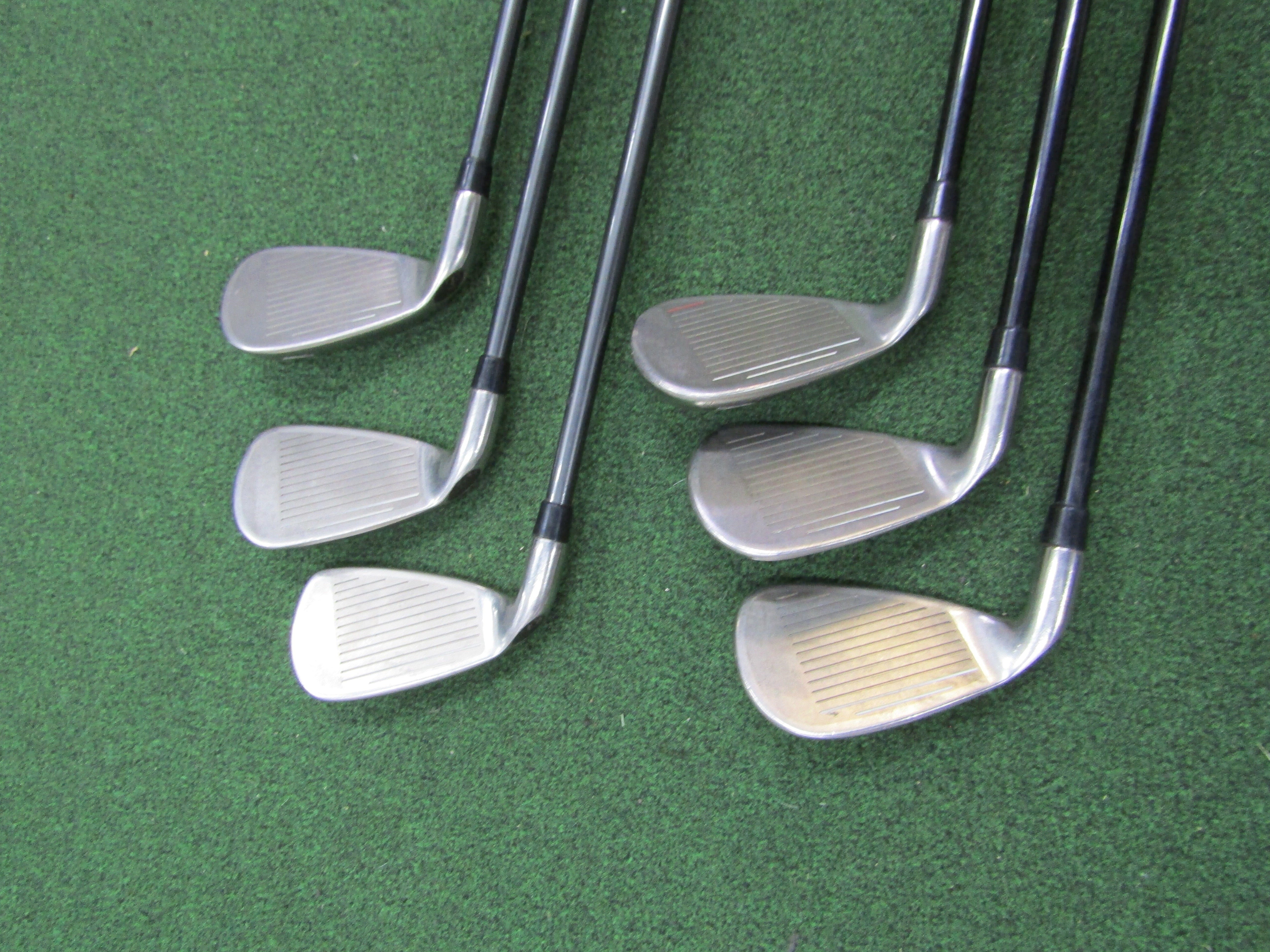 Callaway BB Fusion #5-7, #9-PW,AW 6pc Iron Set Reg. Flex Graphite Men's Right Pre-Owned Golf Sets Callaway