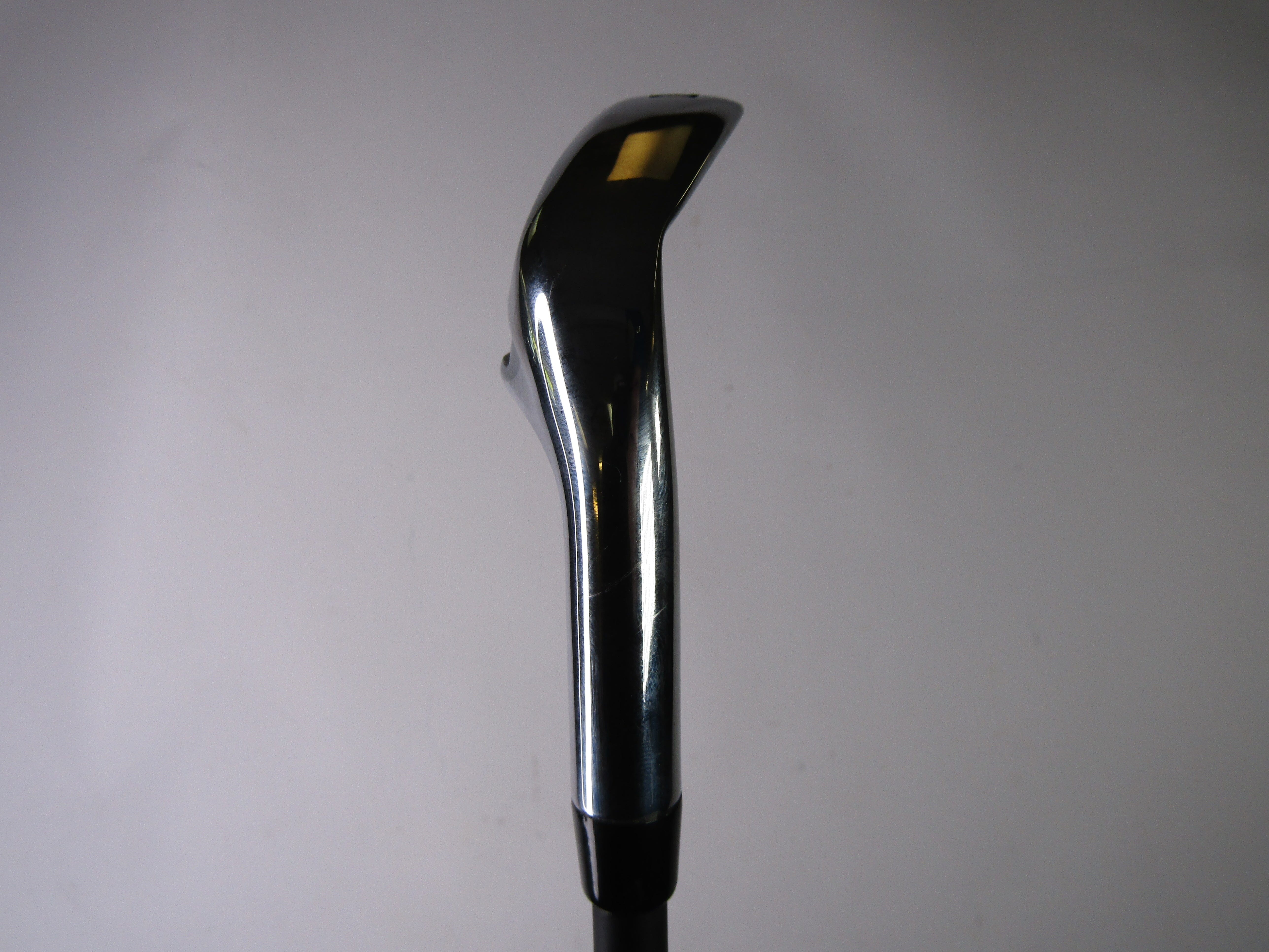 Callaway Elyte HL PW 43° Vanquish 5 R2 Senior Flex Graphite Men's Right Pre-Owned Irons Callaway