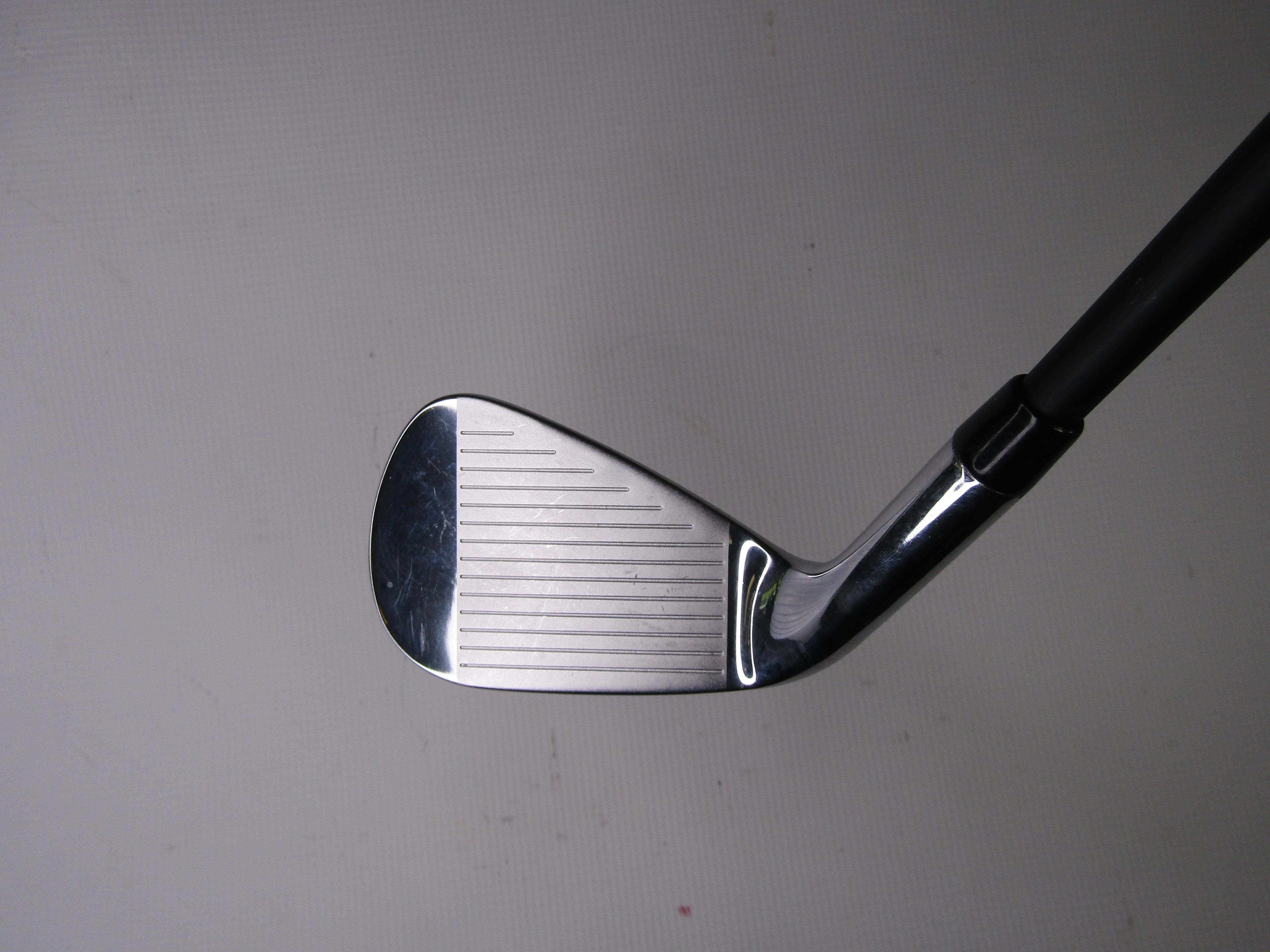 Callaway Elyte HL PW 43° Vanquish 5 R2 Senior Flex Graphite Men's Right Pre-Owned Irons Callaway