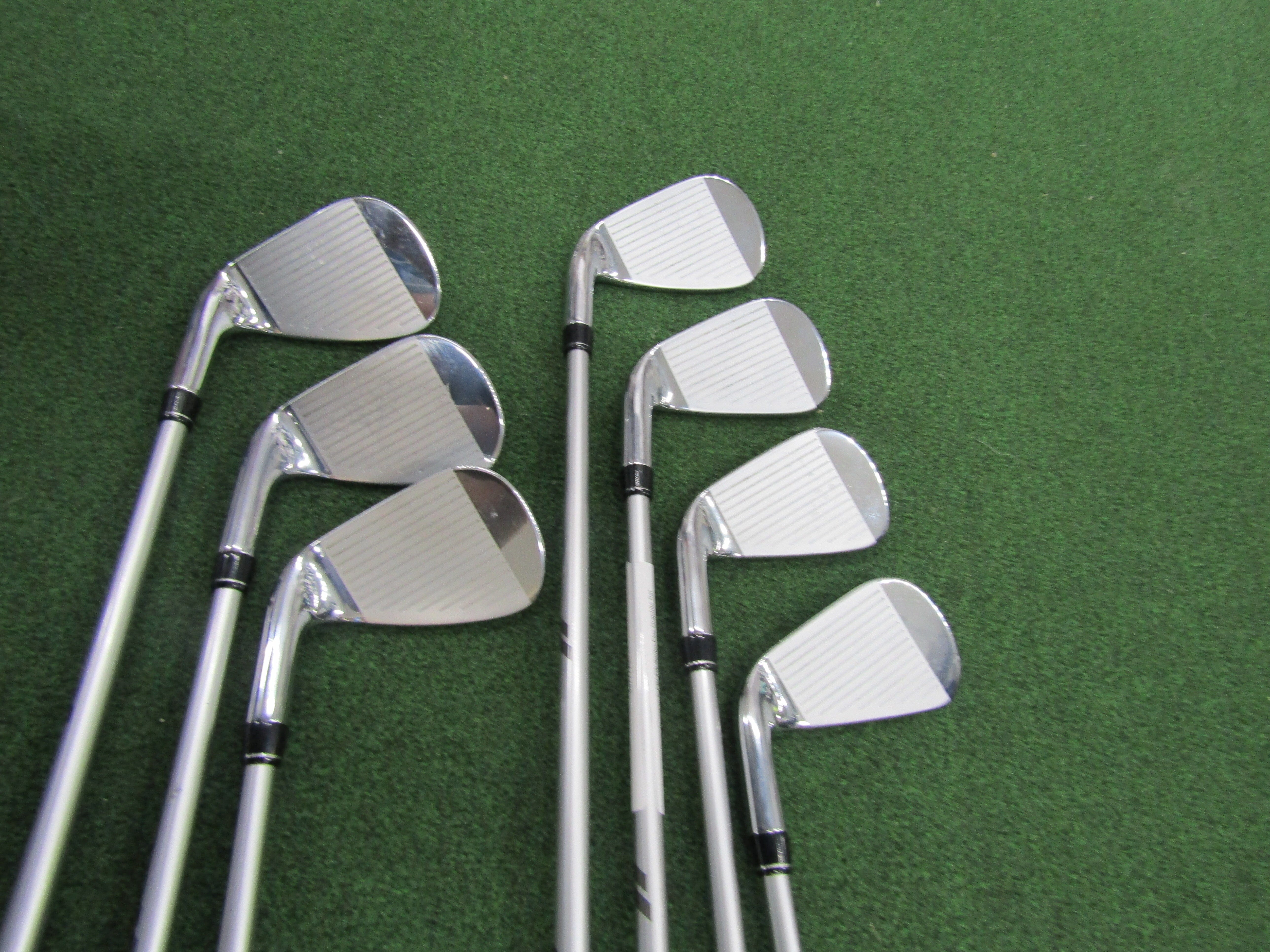 Callaway Paradym 5-PW AW Senior Flex Graphite Set Pre-Owned Golf Sets Callaway