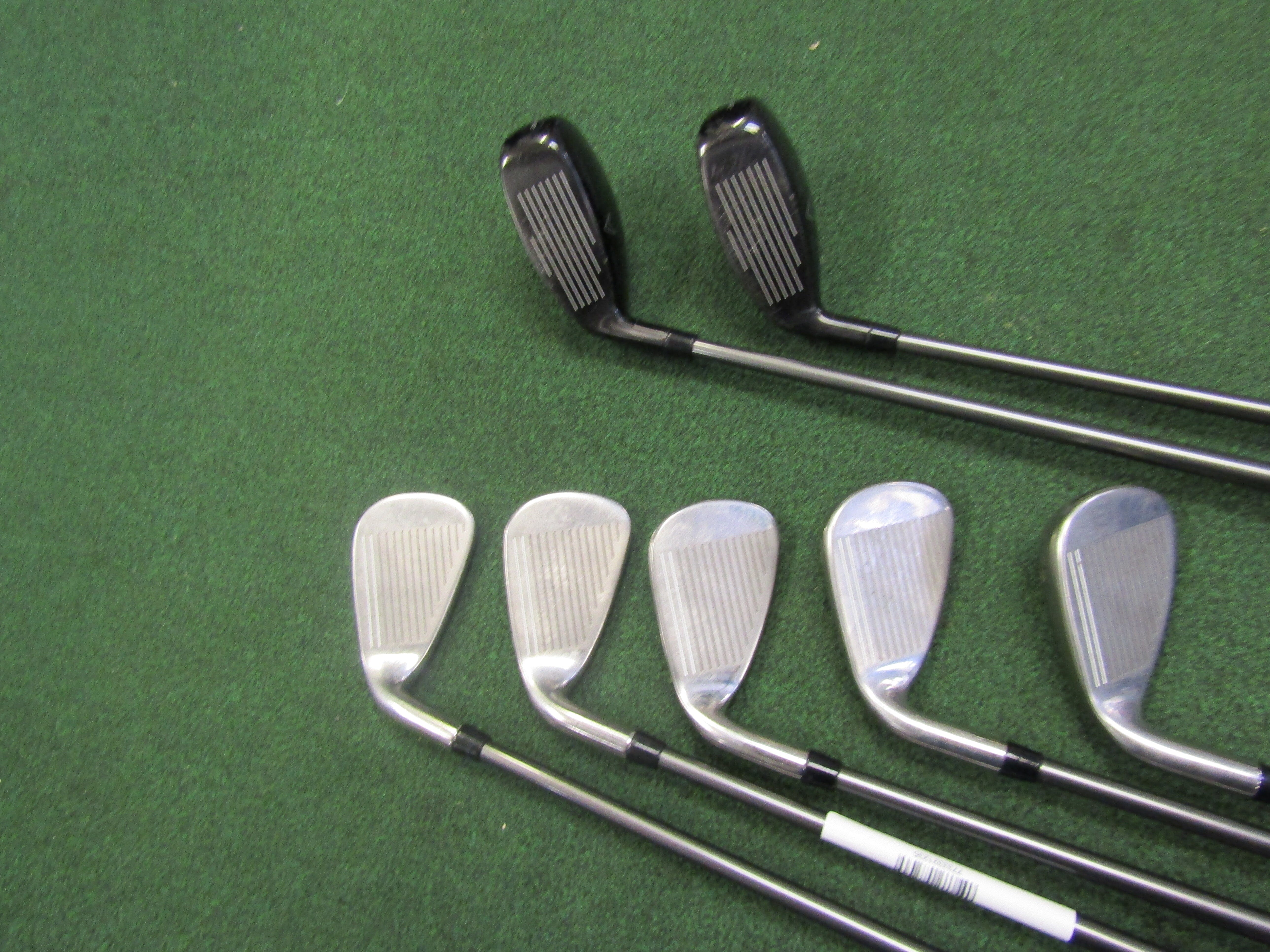 Callaway Rogue X #4H, 5H, 6-PW Combo 7pc Set R Flex Graphite MRH Pre-Owned Iron Sets Callaway