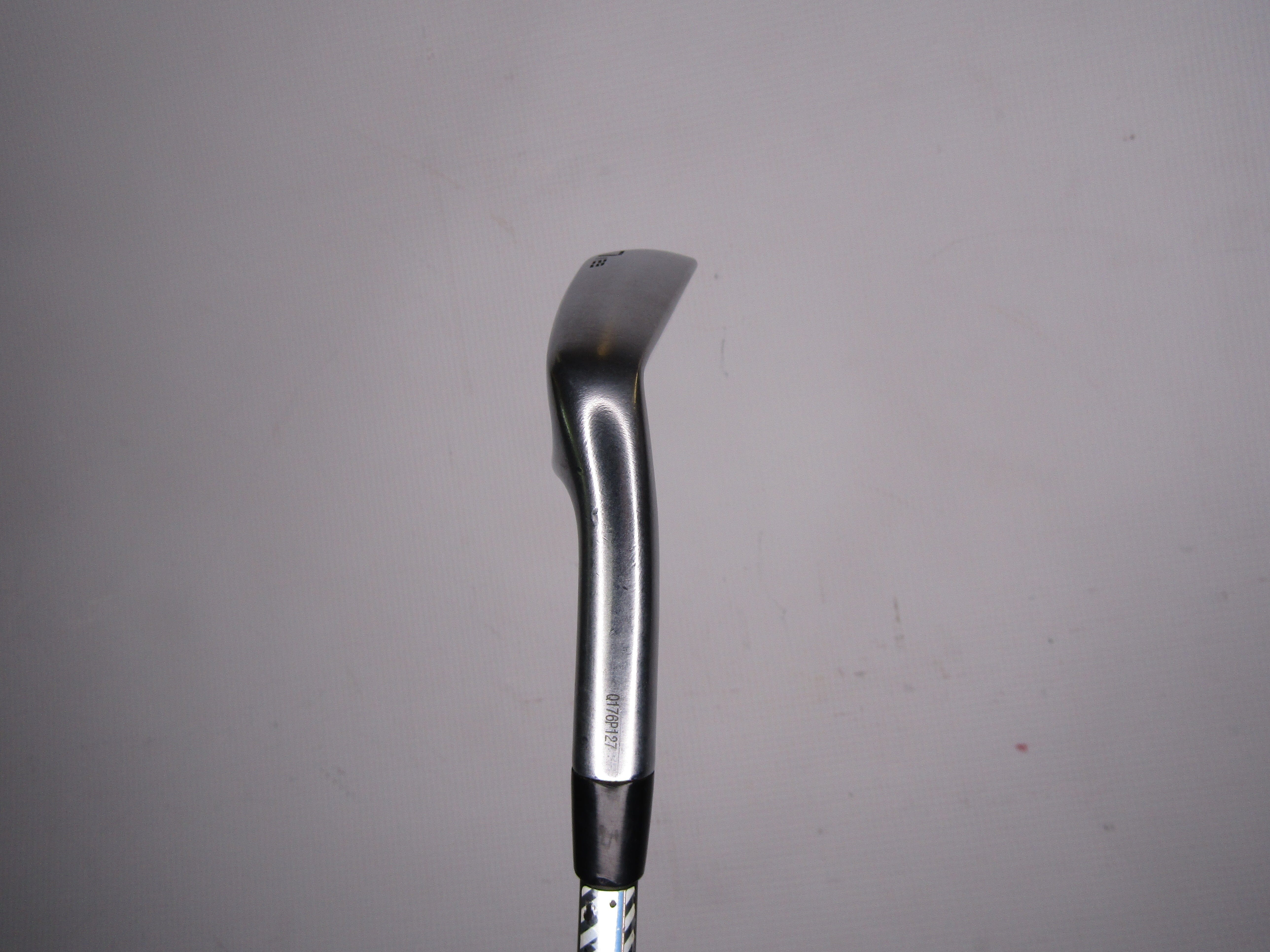 Cleveland Launcher XL #4-PW, DW 8 pc. Iron Set Regular Flex Graphite Men's Right Pre-Owned Iron Sets Cleveland