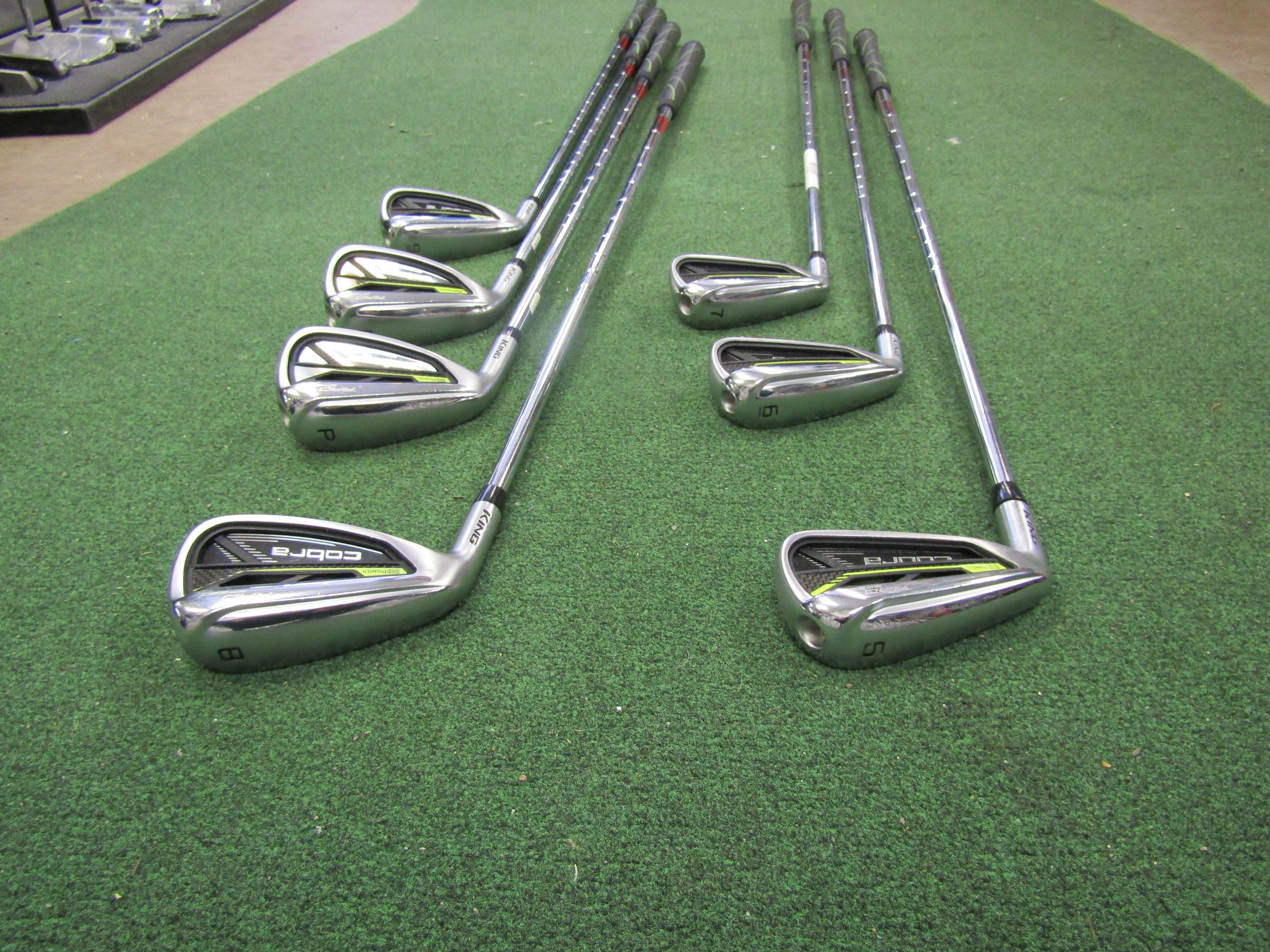 Cobra Rad Speed #5-PW, GW 7 pc. Iron Set Regular Flex Steel Men's Left Pre-Owned Iron Sets Cobra