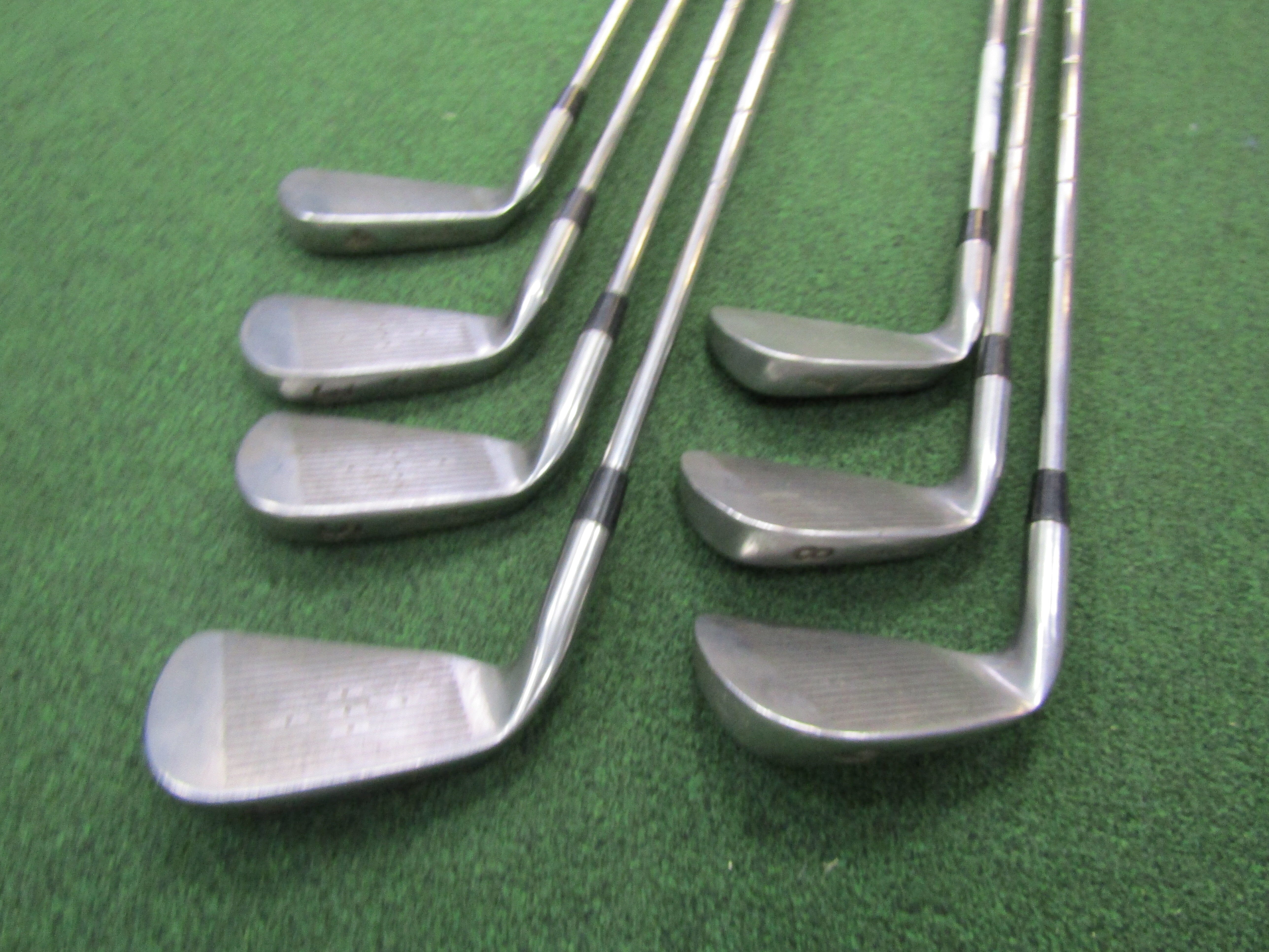 John Burns Mid Size 2000 #3-9 7 Pc. Iron Set Stiff Flex Steel Men's Right Iron Sets John Burns