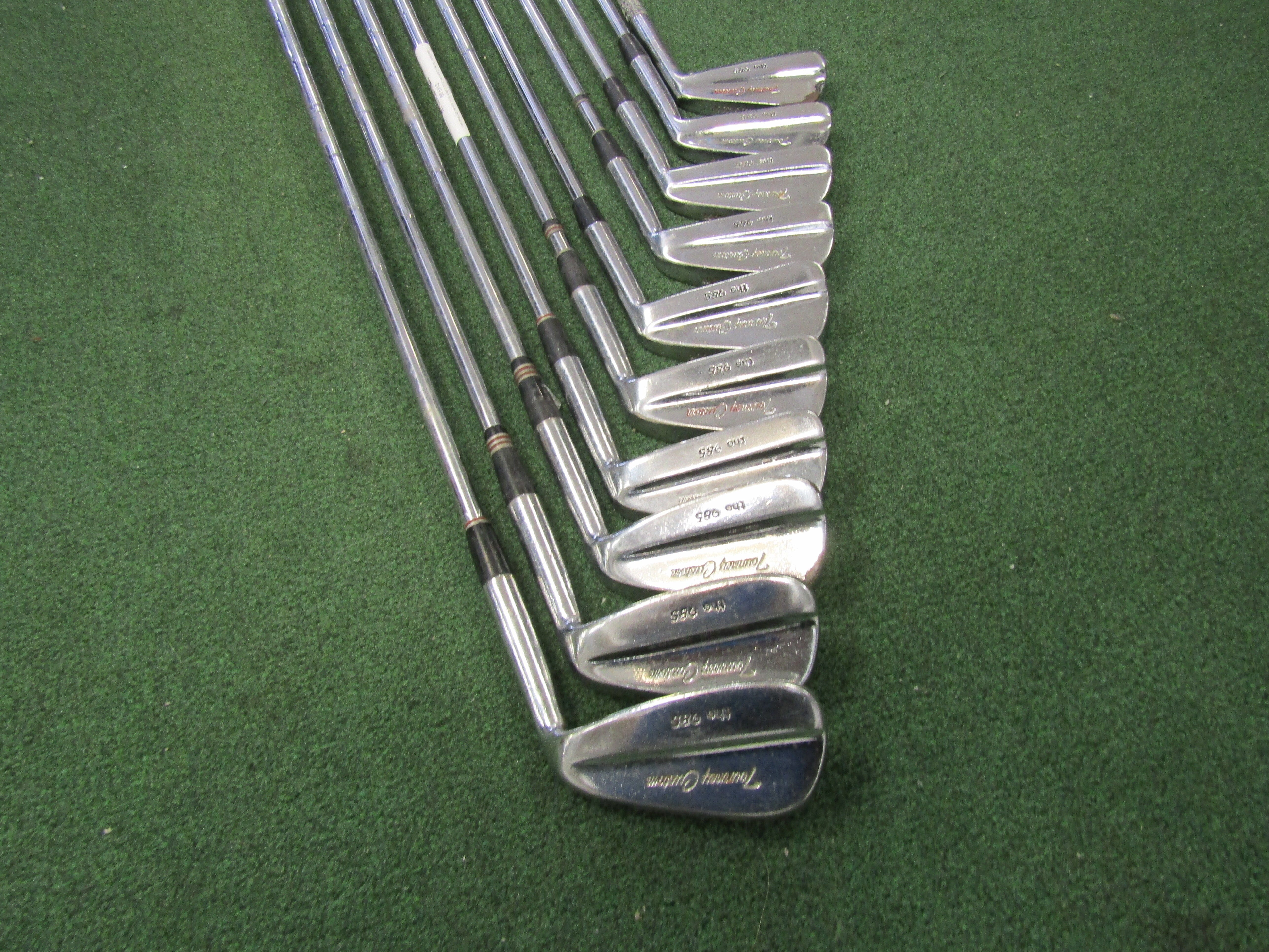 MacGregor Tourney Custom #1- 10 Ltd. Edition 10 pc. Iron Set Stiff Steel Men's Right Pre-Owned Iron Sets MacGregor