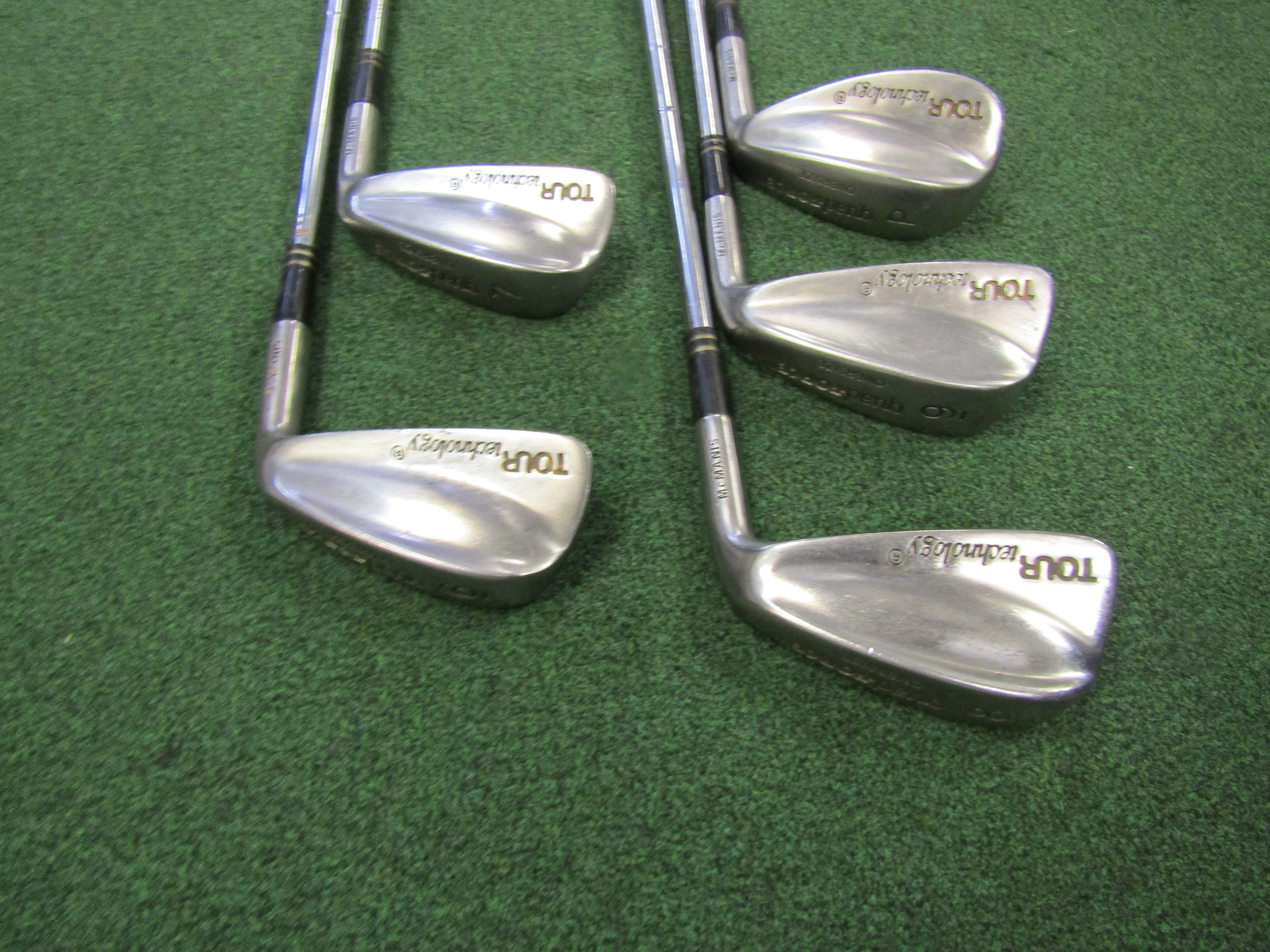 McMANIS Quad Force Oversize #6-PW 5pc. Iron Set Stiff Steel Men's Right Pre-Owned Iron Sets McMANIS