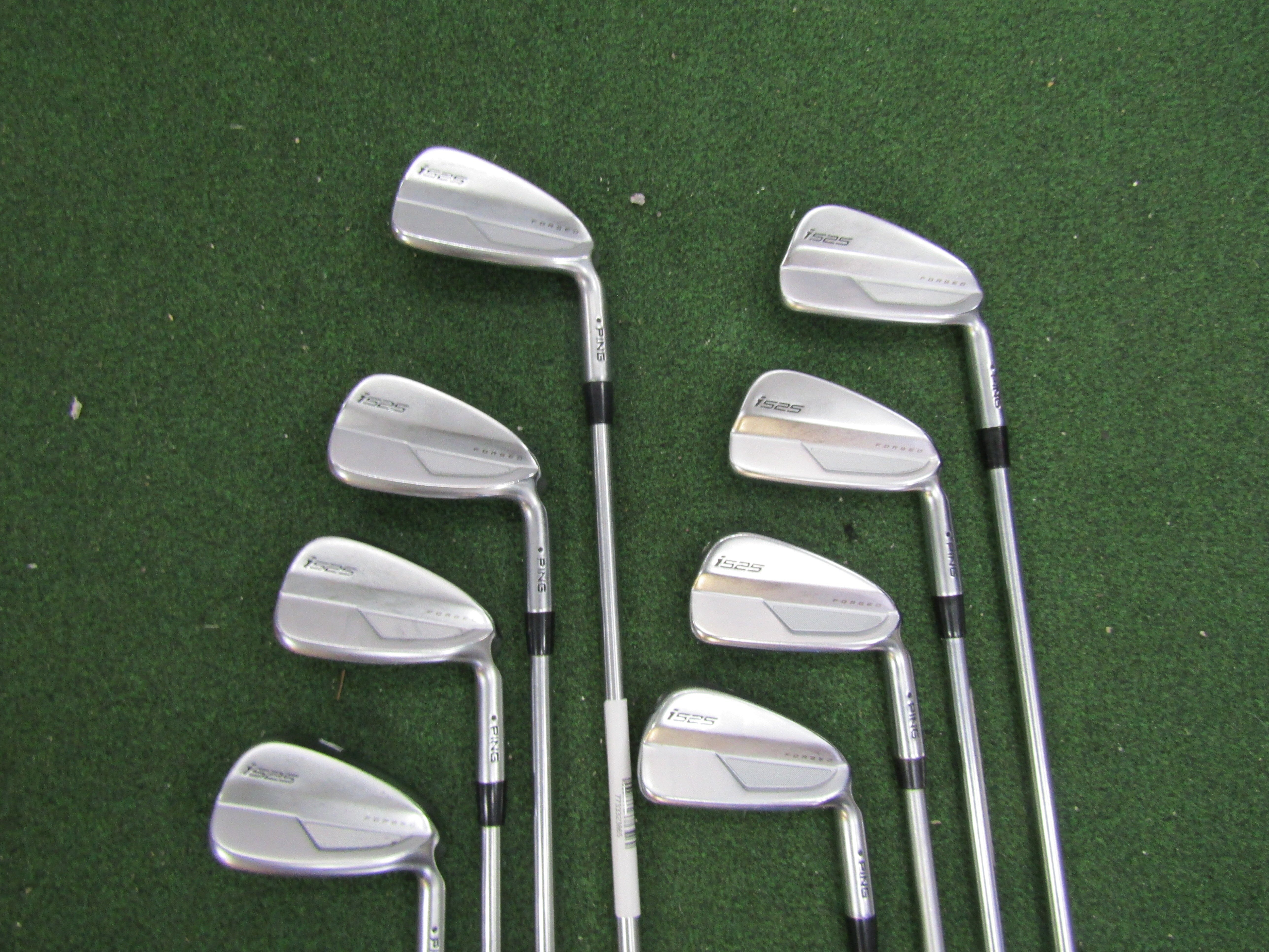 Ping i525 8pc. #3-PW Stiff Flex Steel Shaft Men's Right Pre-Owned Irons Ping