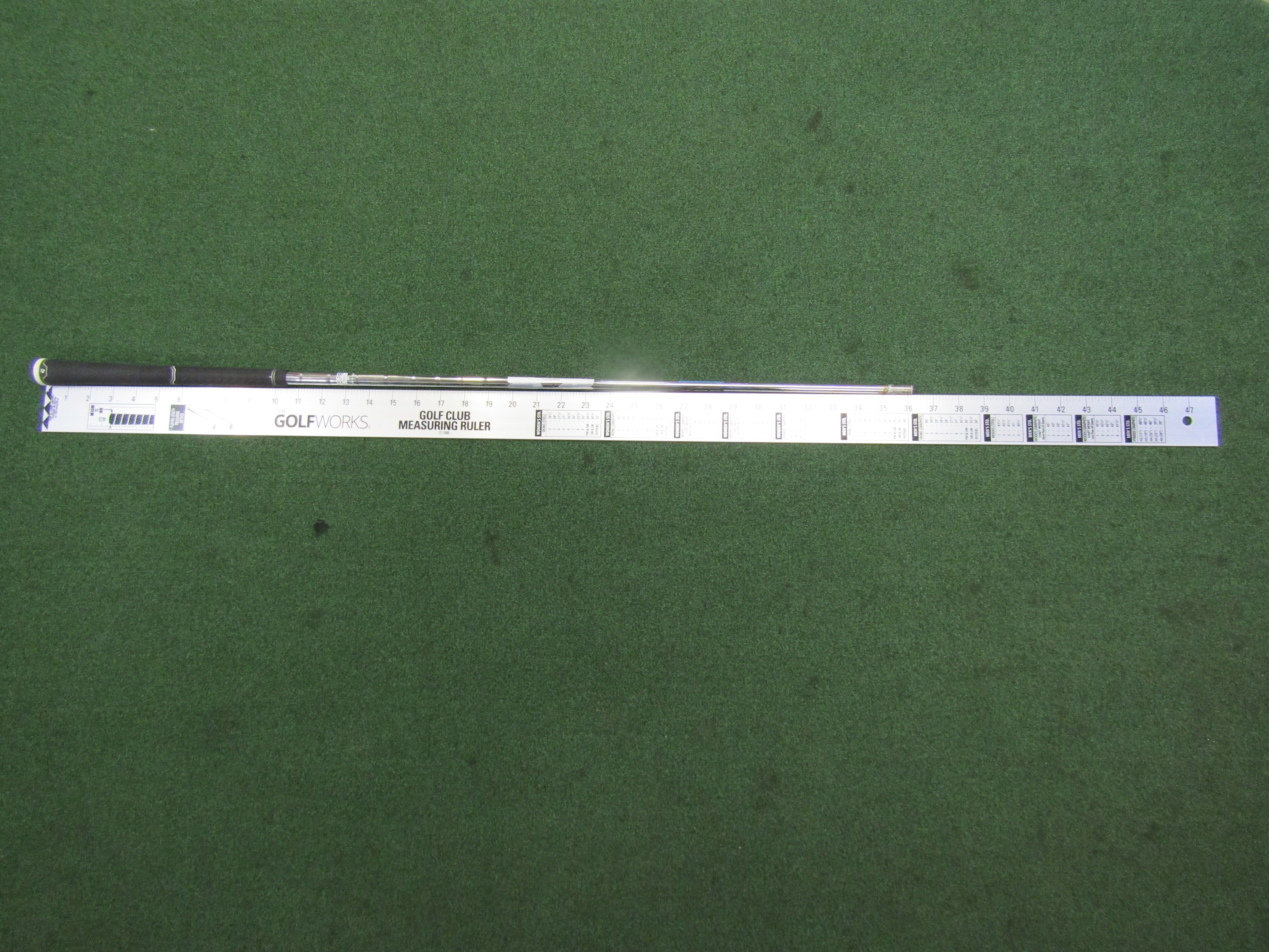 Pre-Owned TM Demo Nippon NS Pro 840 Regular Flex Std Parallel Tip .370 #7 Iron Shaft Pre-Owned Shafts Nippon