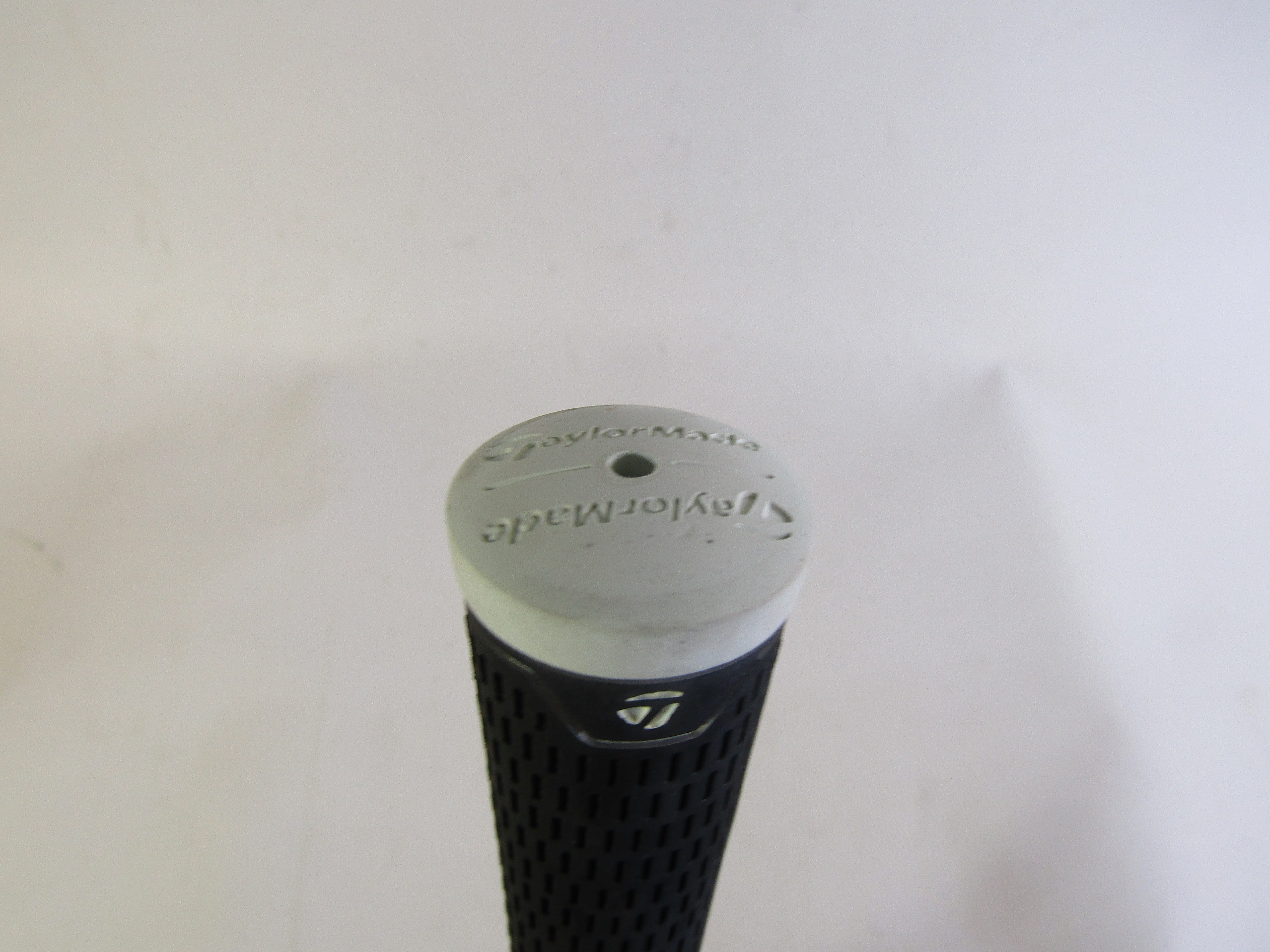 Pre-Owned TM Demo Recoil ES 460 F3 Regular Flex + 1 Parallel .370 Tip #7 Iron Shaft Pre-Owned Shafts UST Mamiya