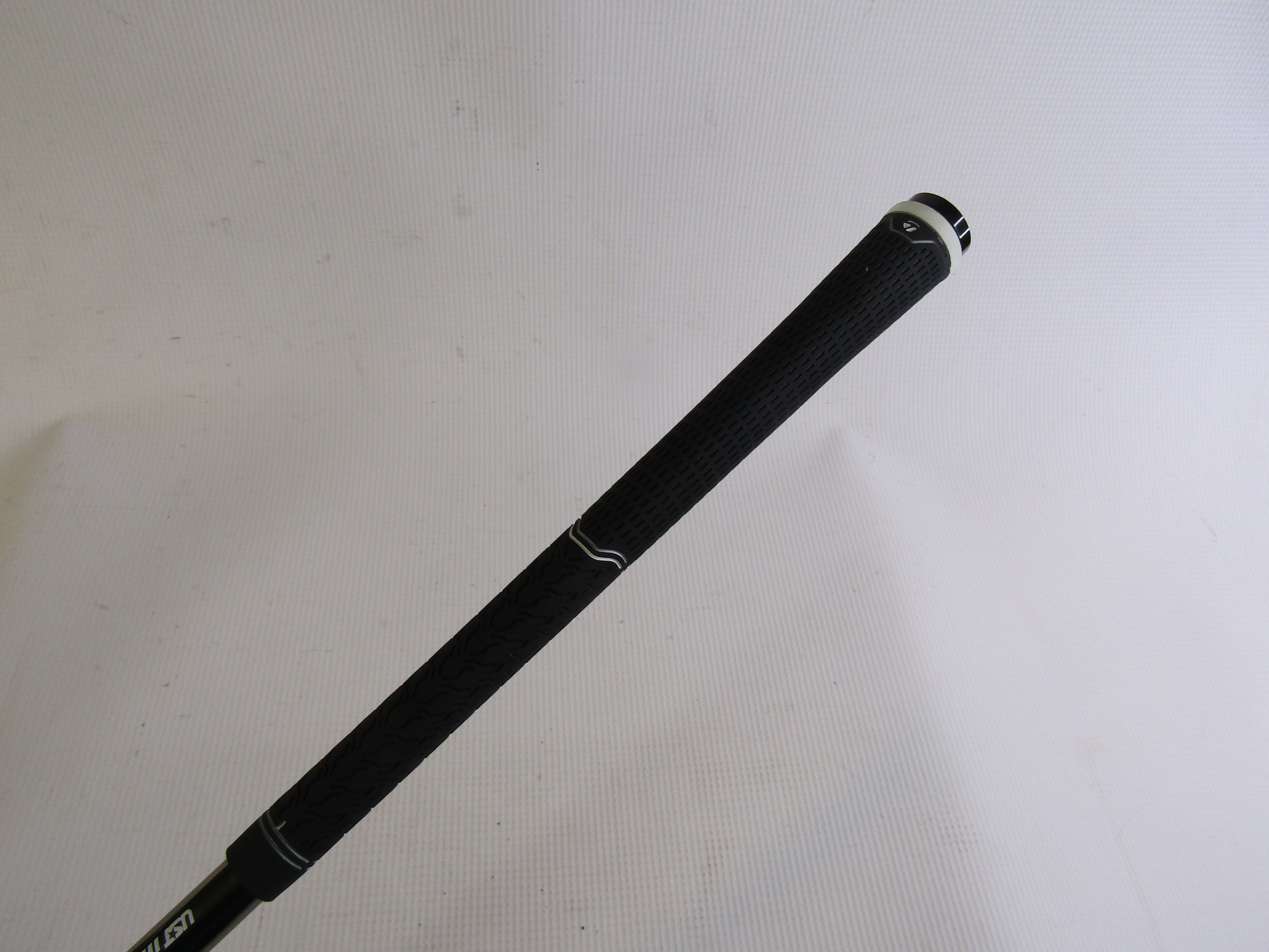 Pre-Owned TM Demo Recoil ES 460 F4 Stiff Flex Std Parallel .370 Tip #7 Iron Shaft Pre-Owned Shafts UST Mamiya