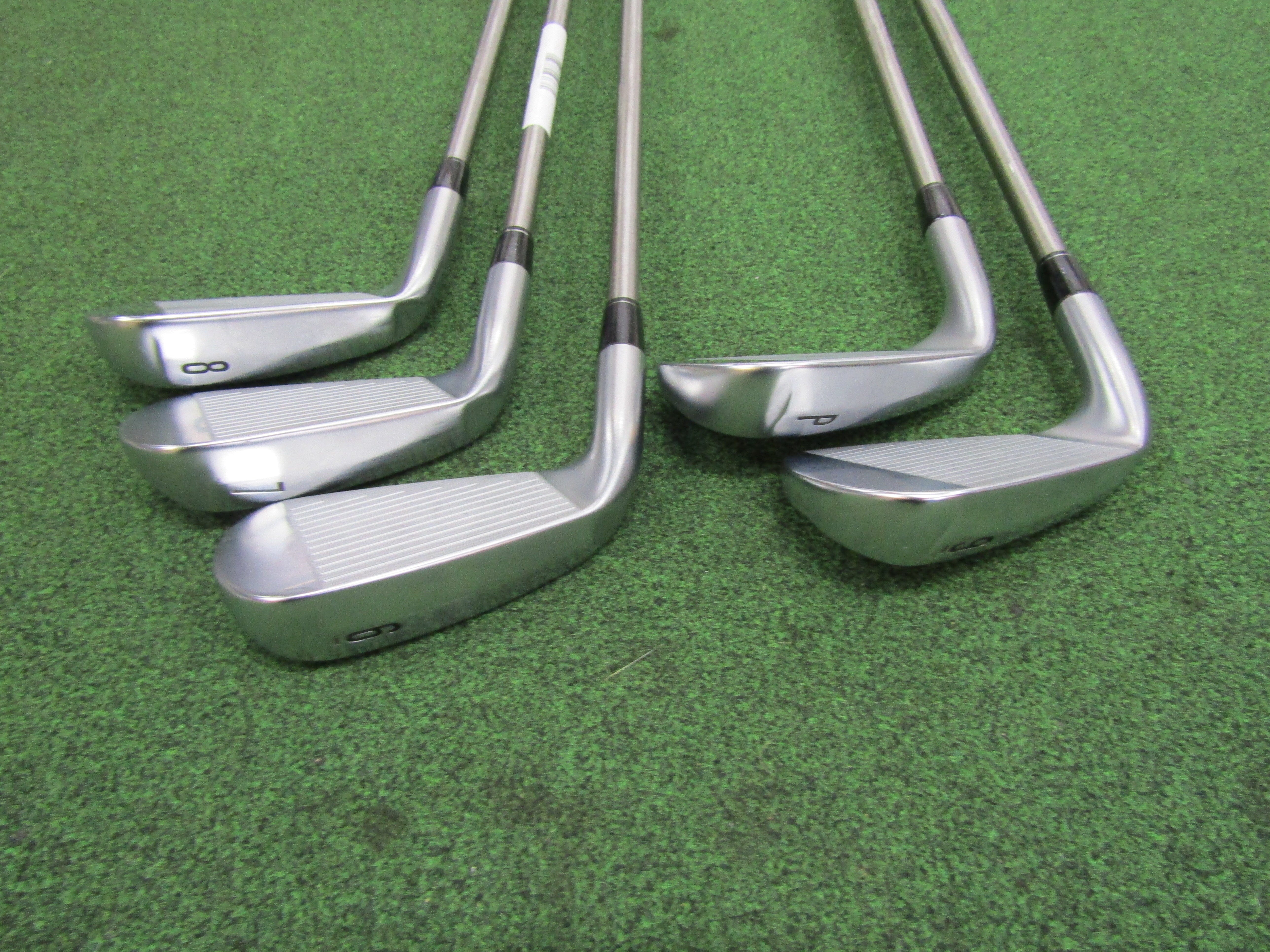 Srixon ZXiR HL i-Alloy #6-PW 5 Pc. Iron Set Regular Flex Steel Fiber MRH Pre-Owned Iron Sets Srixon
