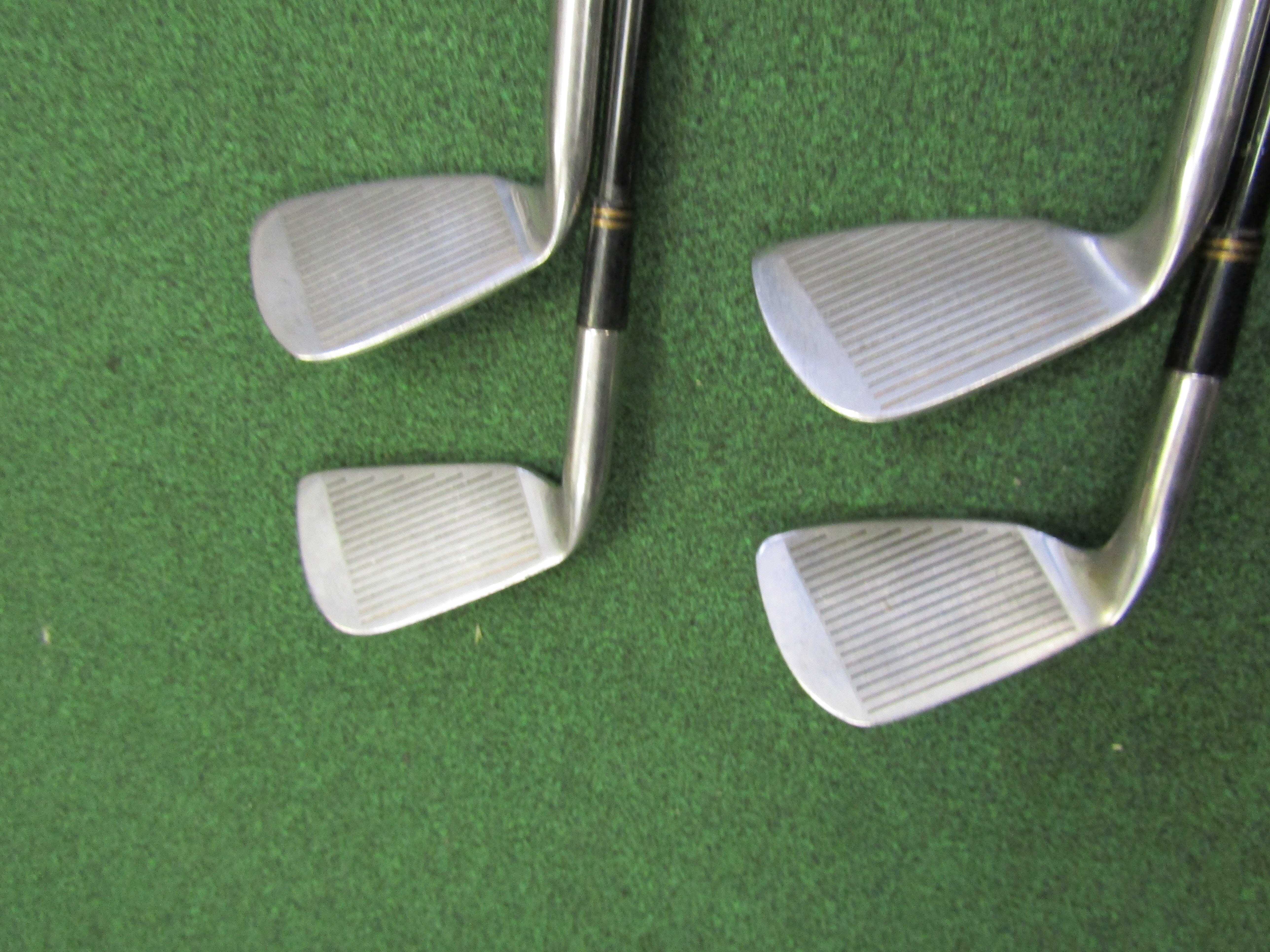 Striker #7 - PW 4 pc. Iron Set Regular Flex Graphite Men's Right Pre-Owned Iron Sets Golf Trends