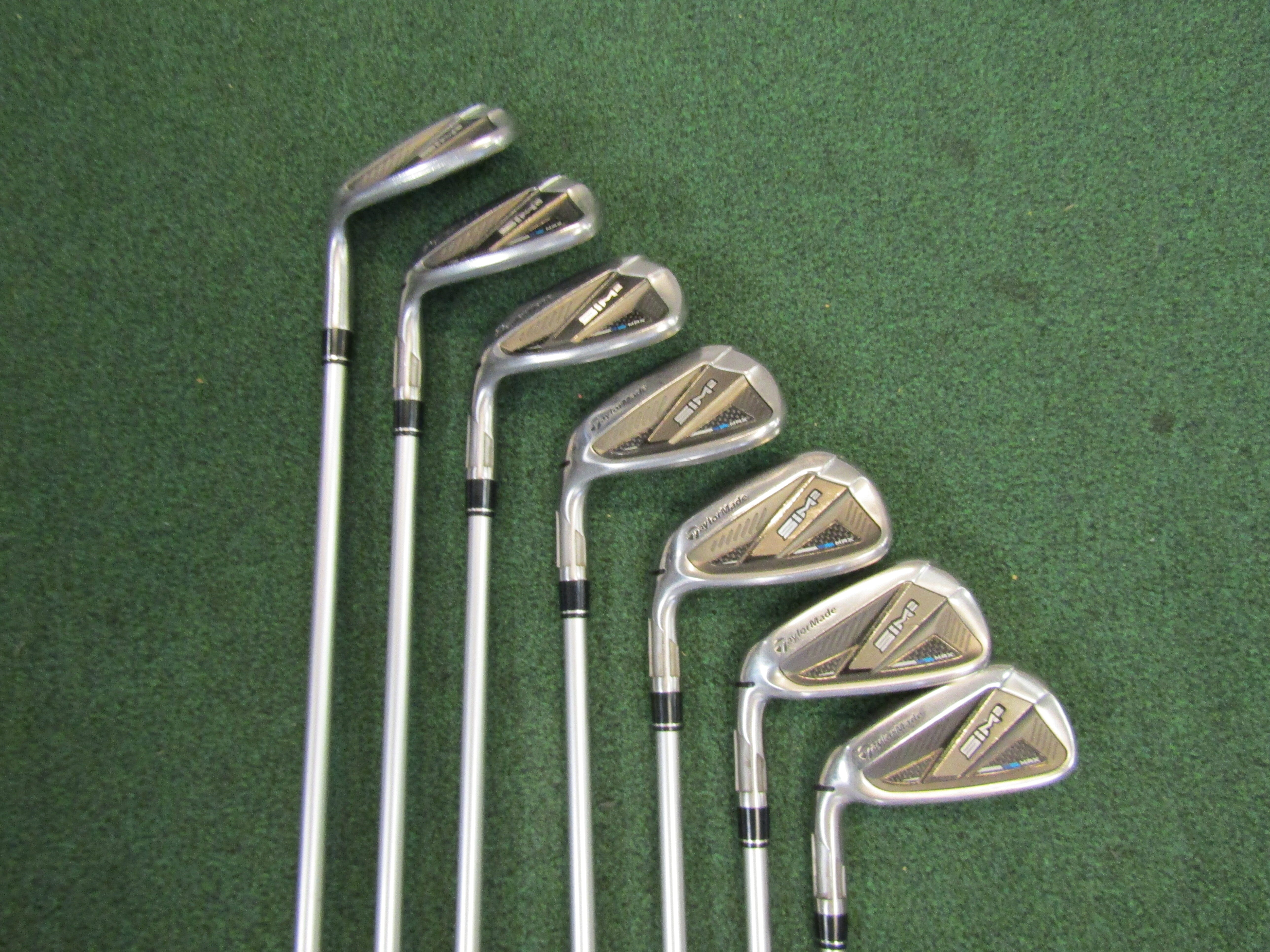TaylorMade Sim2 Max #6-SW 7 pc. Iron Set Ladies Flex Graphite Shafts LLH Pre-Owned Golf Stuff TaylorMade