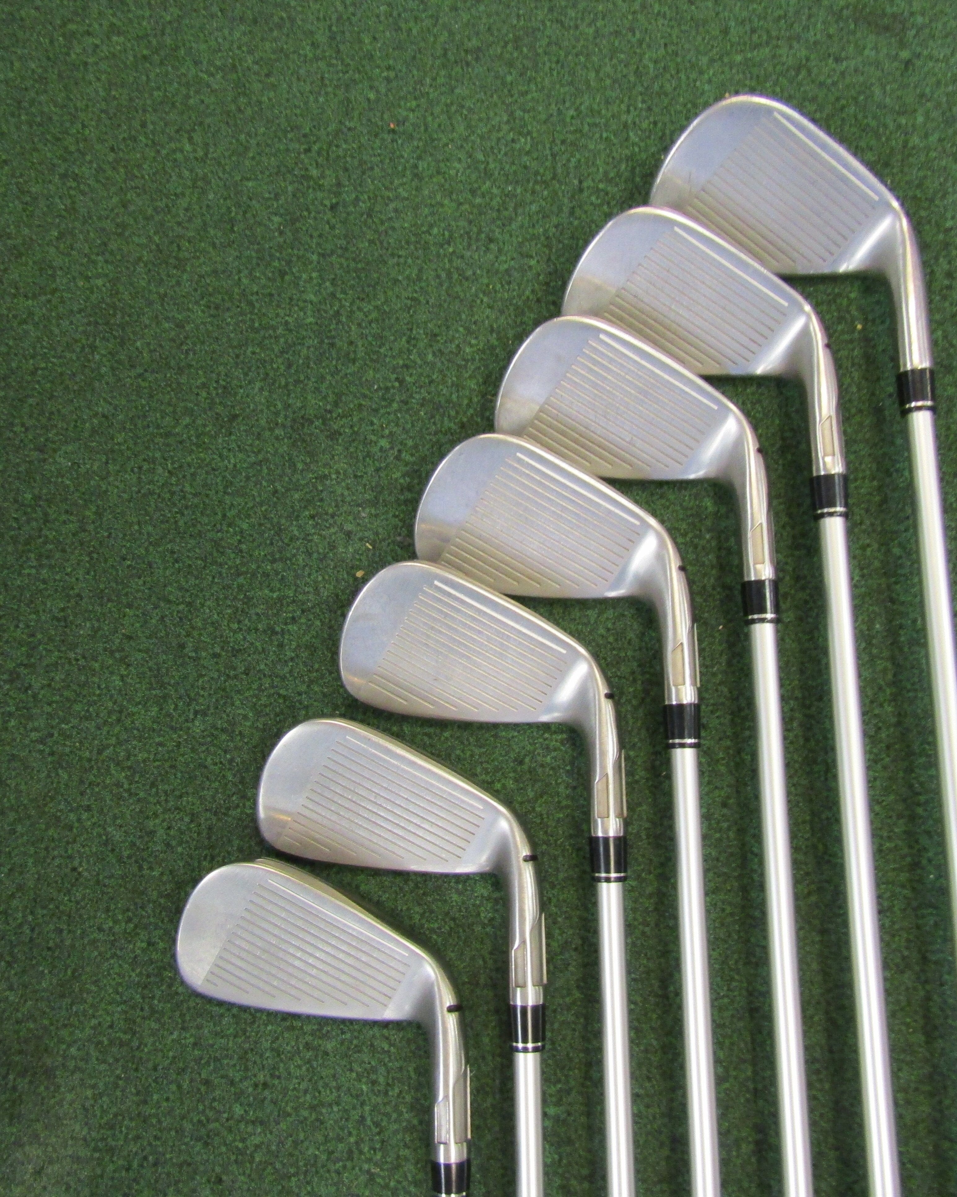 TaylorMade Sim2 Max #6-SW 7 pc. Iron Set Ladies Flex Graphite Shafts LLH Pre-Owned Golf Stuff TaylorMade
