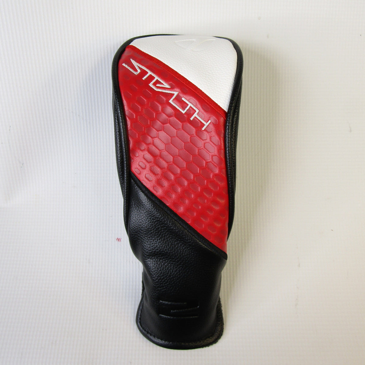 TaylorMade Stealth Hybrid Head Cover N8857401 – Golf Stuff