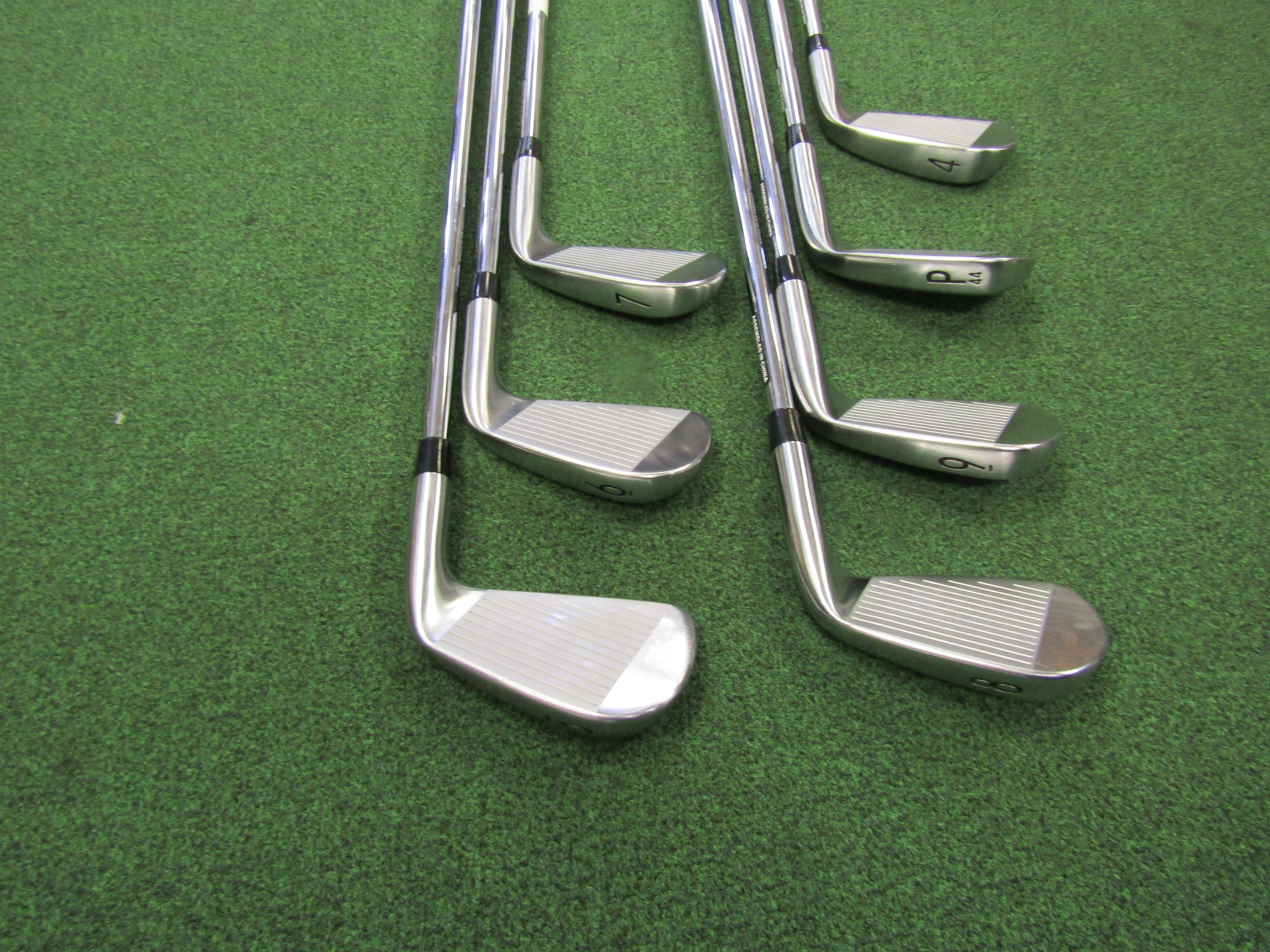 Titleist T100S #4-PW 7pc. Iron Set Stiff Flex Steel Men's Left Pre-Owned Iron Sets Titleist