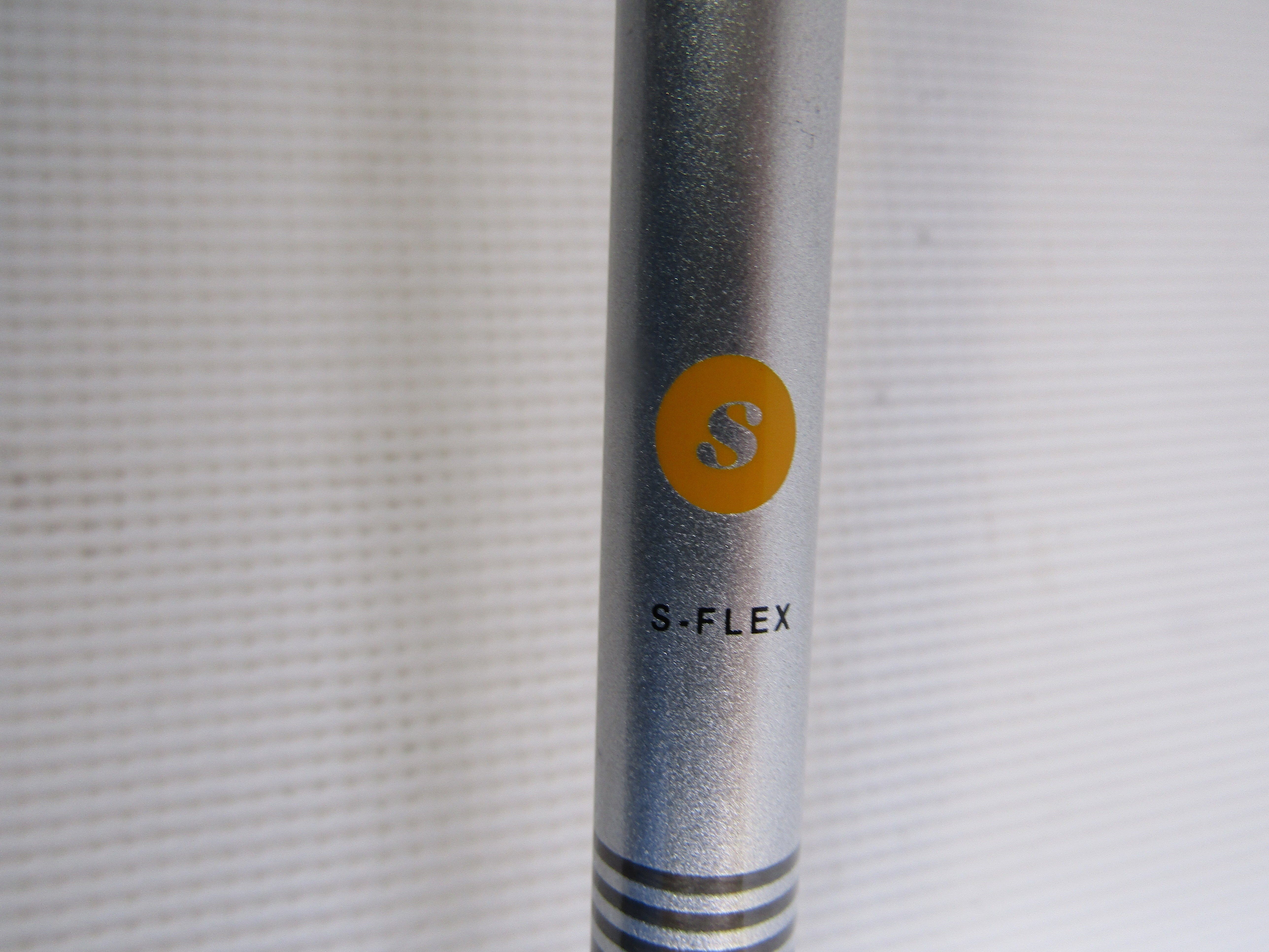 Wilson D7 #6 Iron Stiff Flex Steel Fiber Composite Men's Right Pre-Owned Irons Wilson