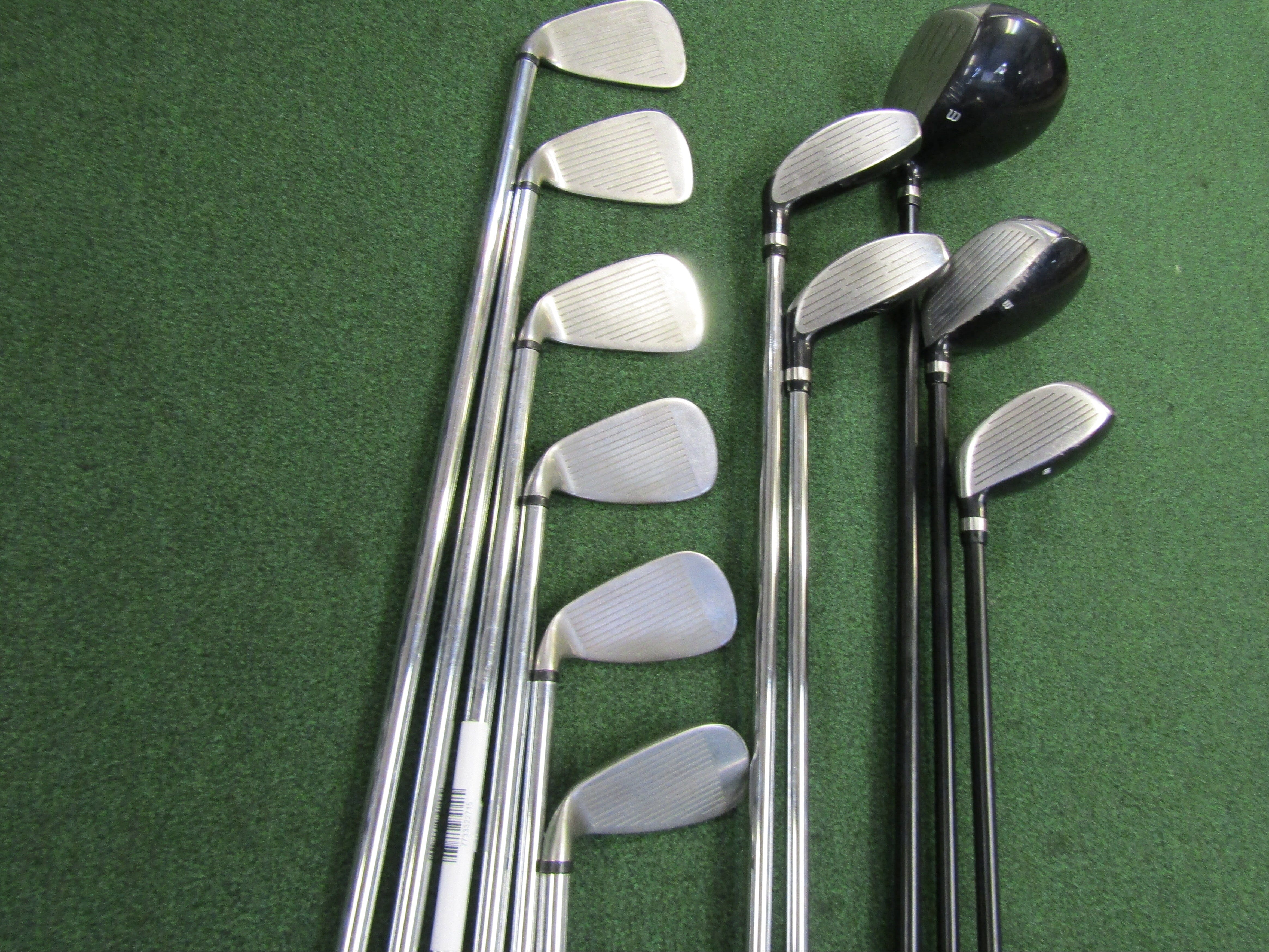 Wilson Fat Shaft 11pc. Golf Set Regular Flex Graphite/Steel Men's Right Pre-Owned Golf Sets Wilson