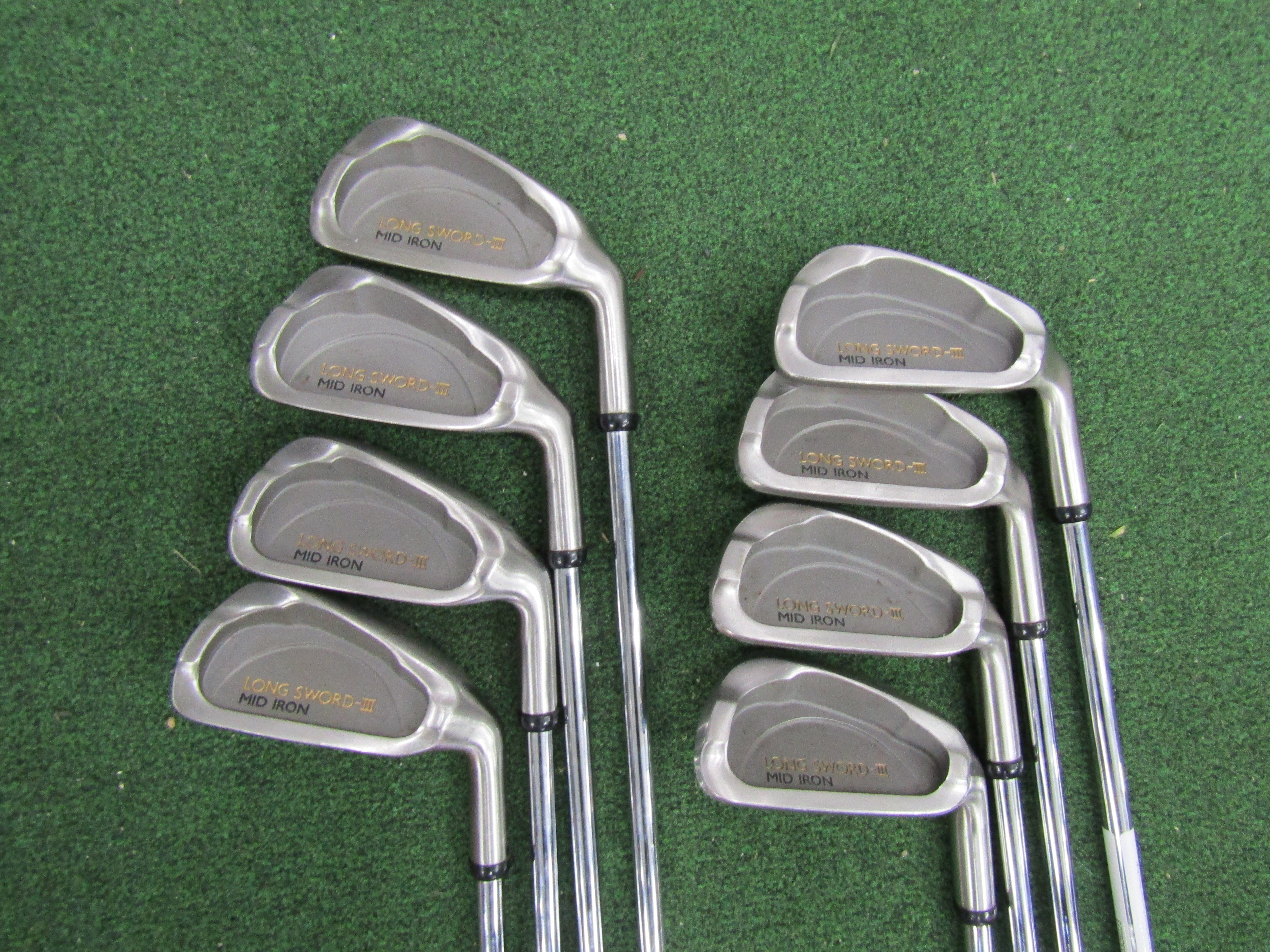 Zett Long Sword III #3 - PW 8 pc. Iron Set Senior Flex Steel Men's Right Pre-Owned Iron Sets Zett