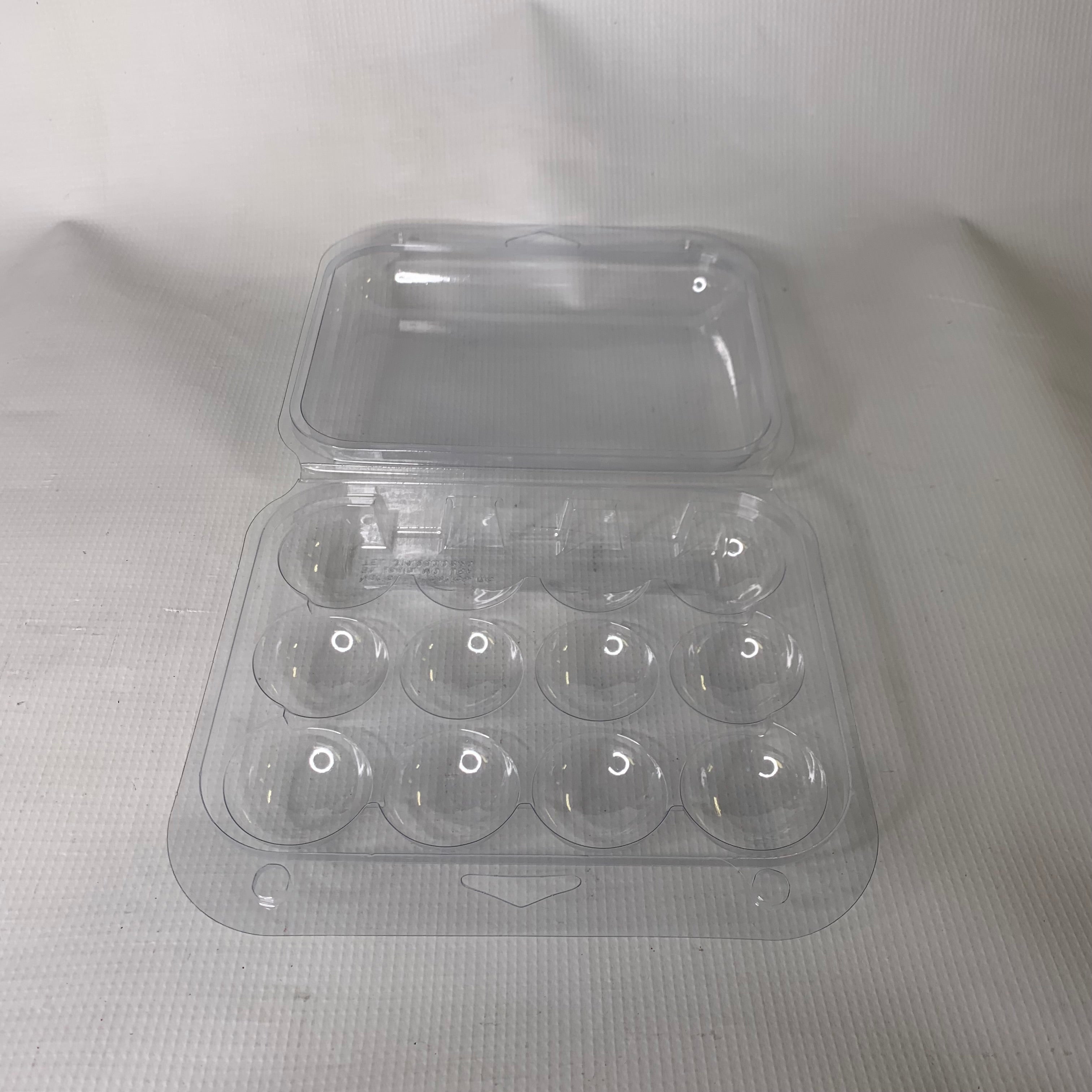 Plastic Clamshell Packaging Holds 12 Golf Balls Golf Stuff - Save on New and Pre-Owned Golf Equipment