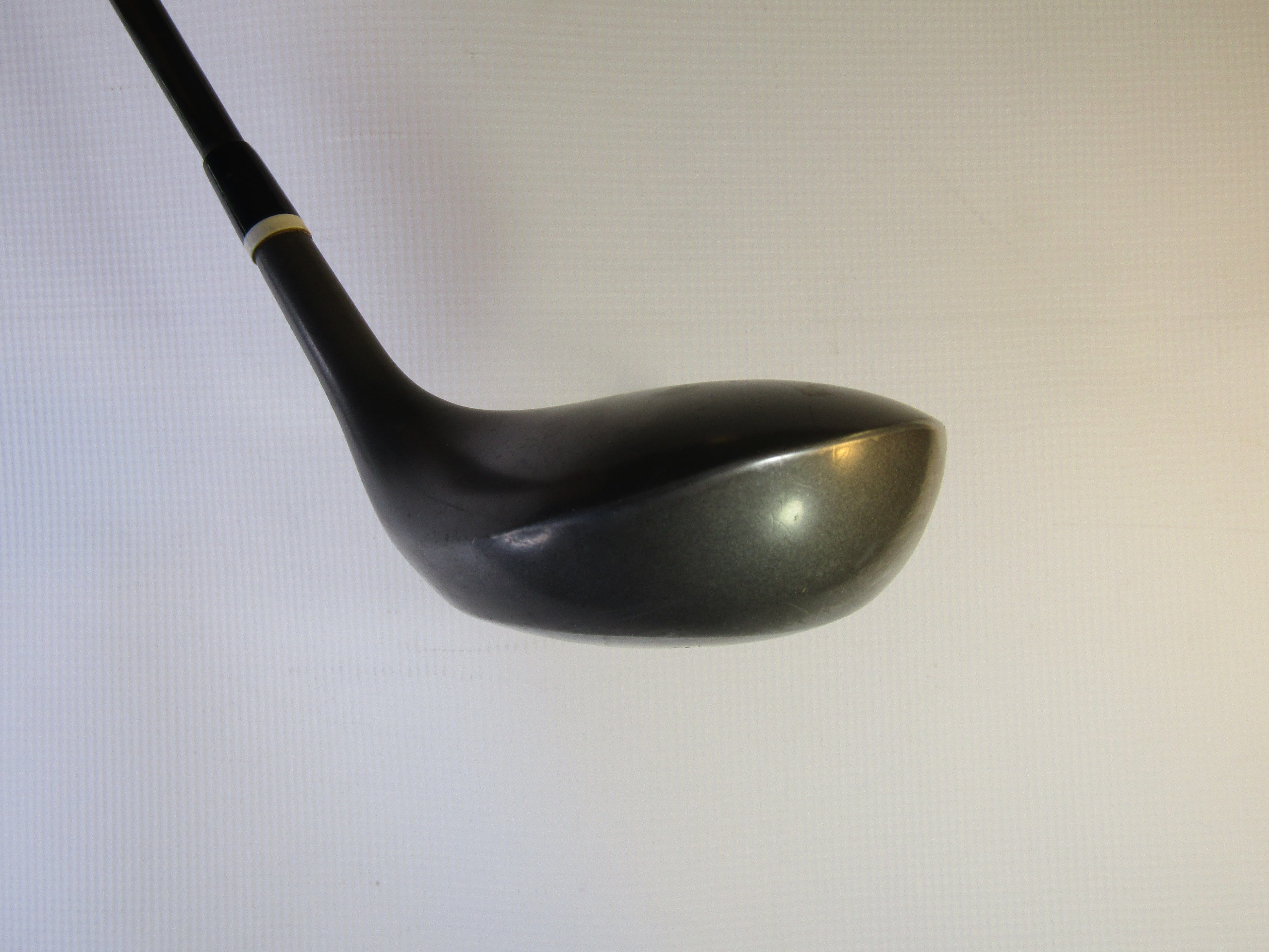 560 Tour Series 10.5° Driver Regular Flex Graphite Men's Right Pre-Owned Drivers Golf Stuff 