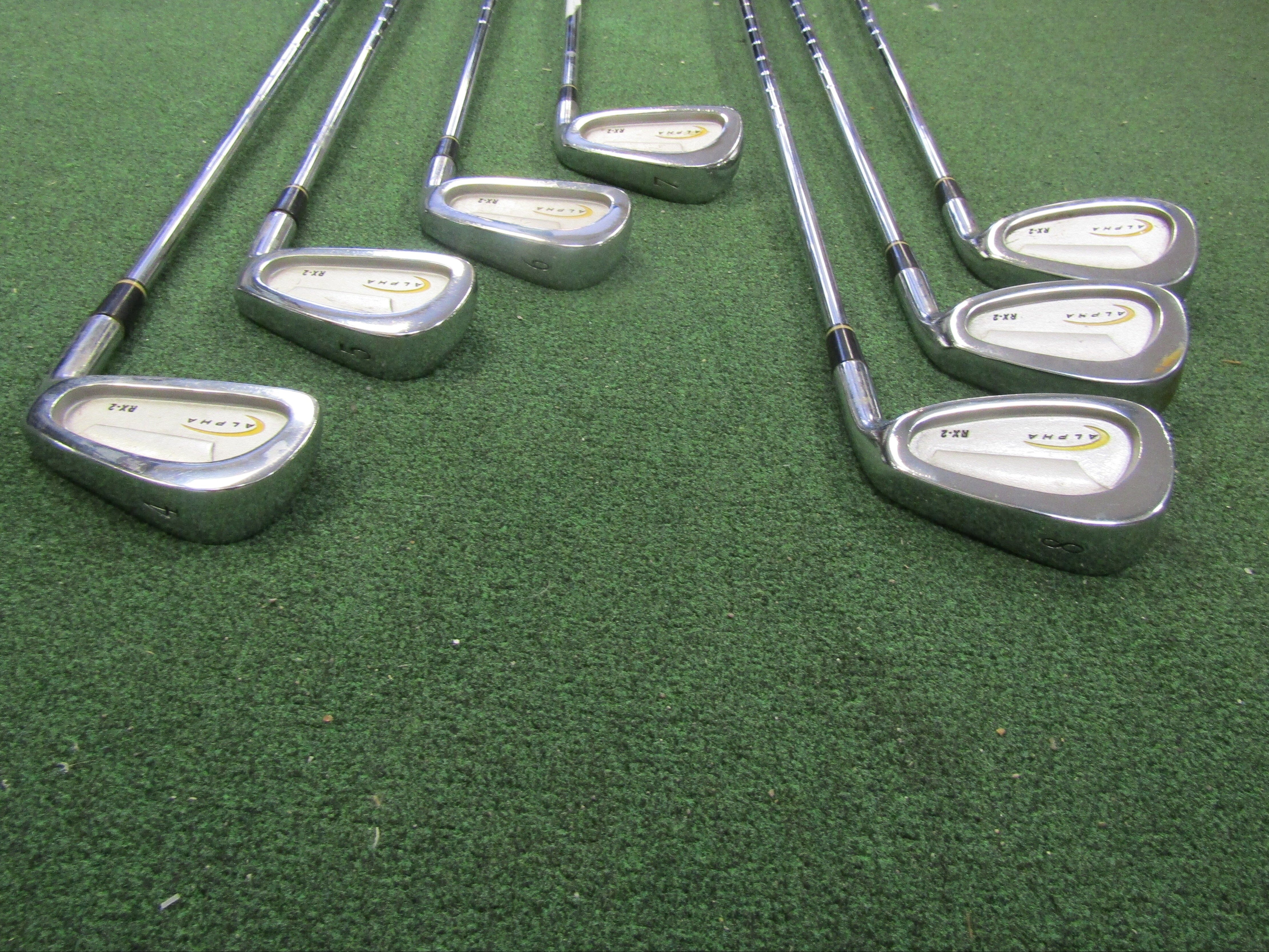 Alpha RX-2 #4-PW 7 pc. Iron Set Regular Flex Steel Men's Right Pre-Owned Iron Sets Alpha 