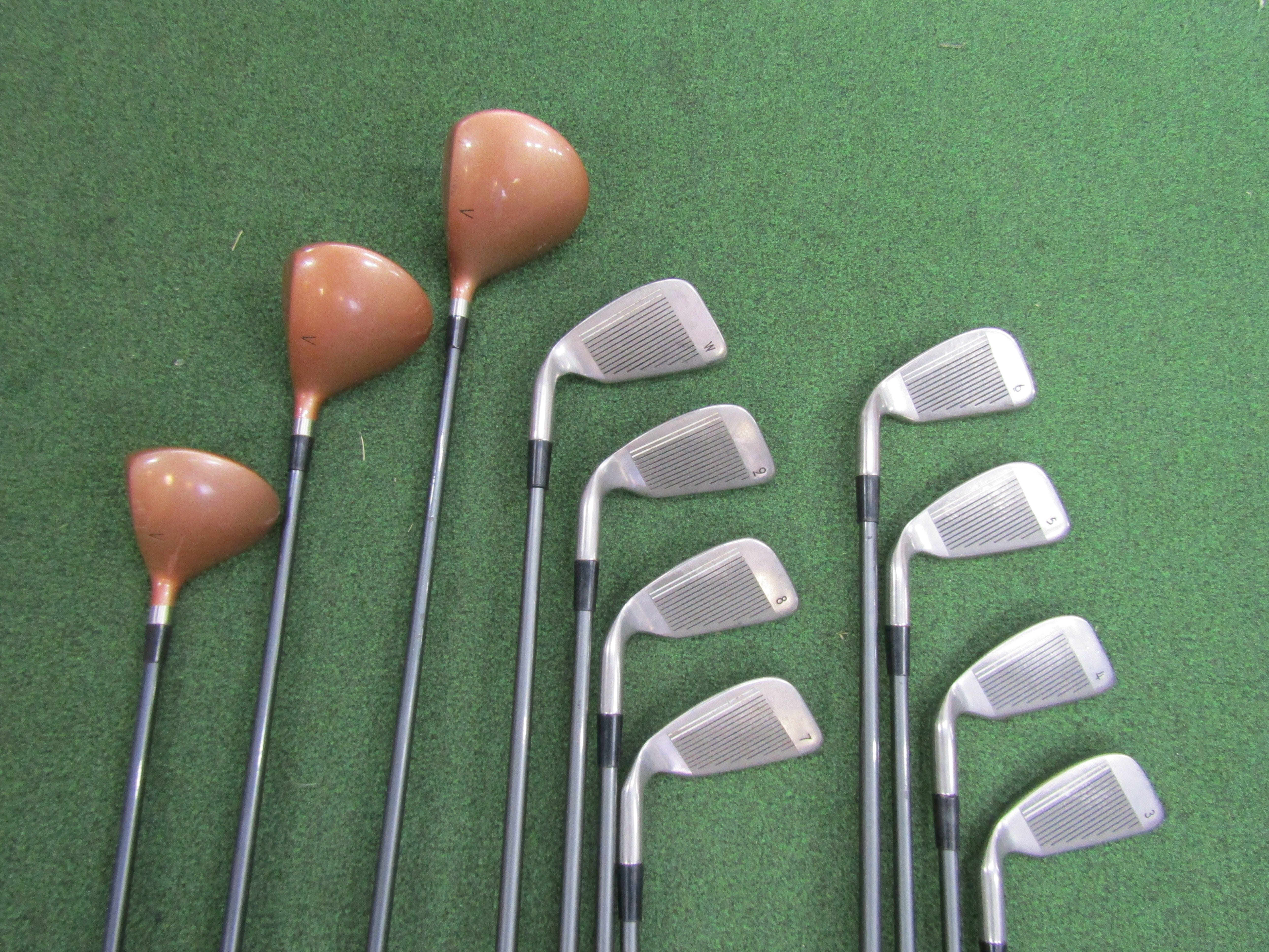 Arnold Palmer Peerless 11 pc. Golf Set Regular Flex Graphite Men's Right Pre-Owned Golf Sets Arnold Palmer 