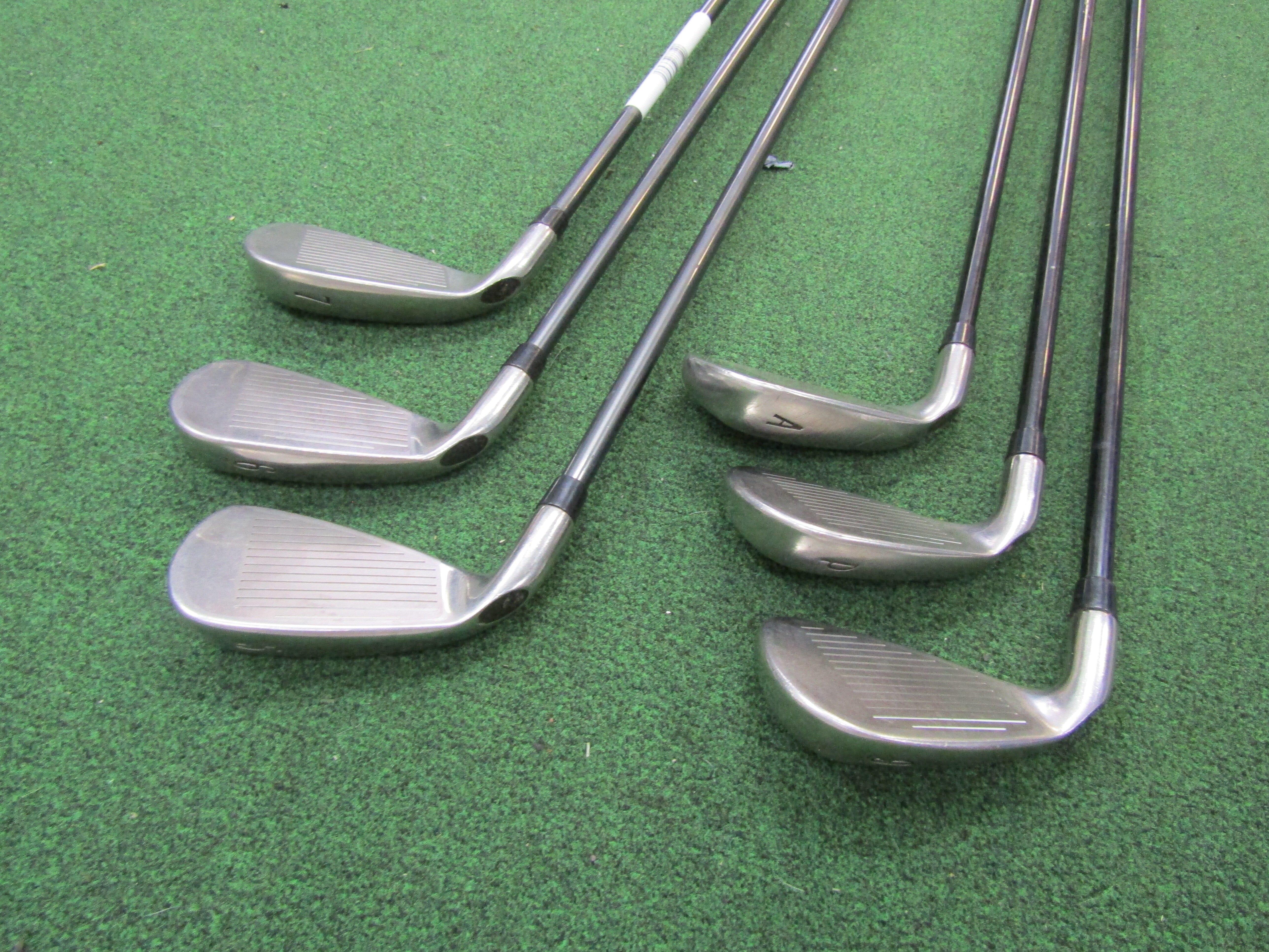 Callaway BB Fusion #5-7, #9-PW,AW 6pc Iron Set Reg. Flex Graphite Men's Right Pre-Owned Golf Sets Callaway 