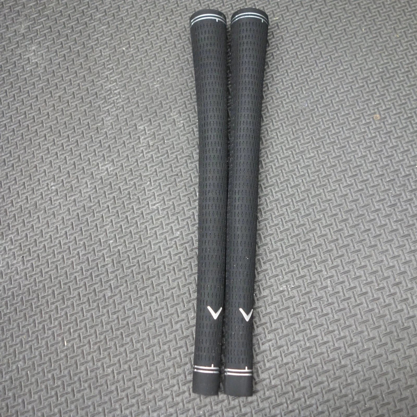 Callaway Diamond Grey Cap Golf Grip (Pre-Owned) Pre-Owned Grips Callaway Callaway Diamond Black Grey cap Standard Excellent 