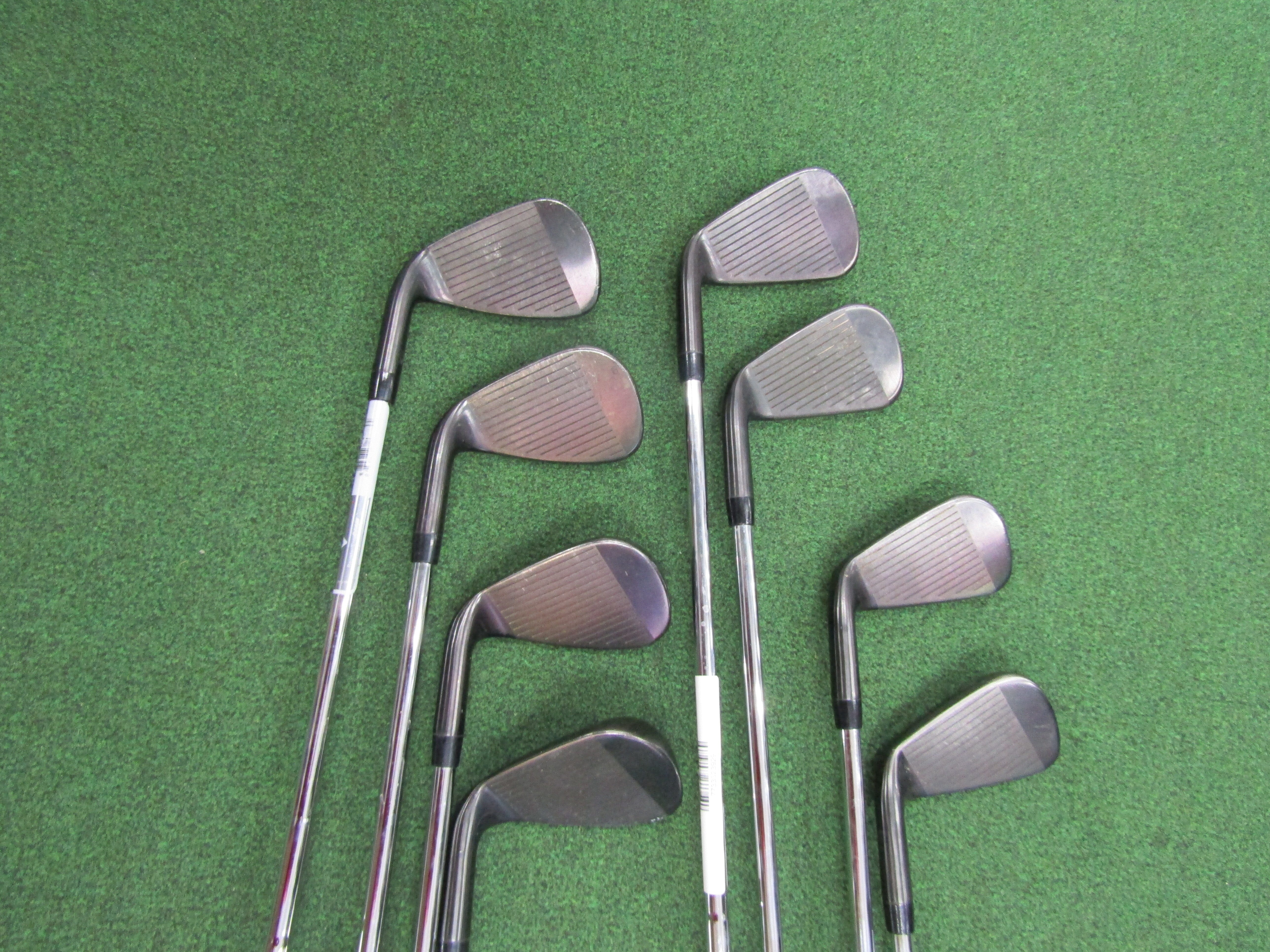 Callaway Razr X Black #4-PW, AW 8 pc. Iron Set Uniflex Steel Men's Right Pre-Owned Irons Callaway 