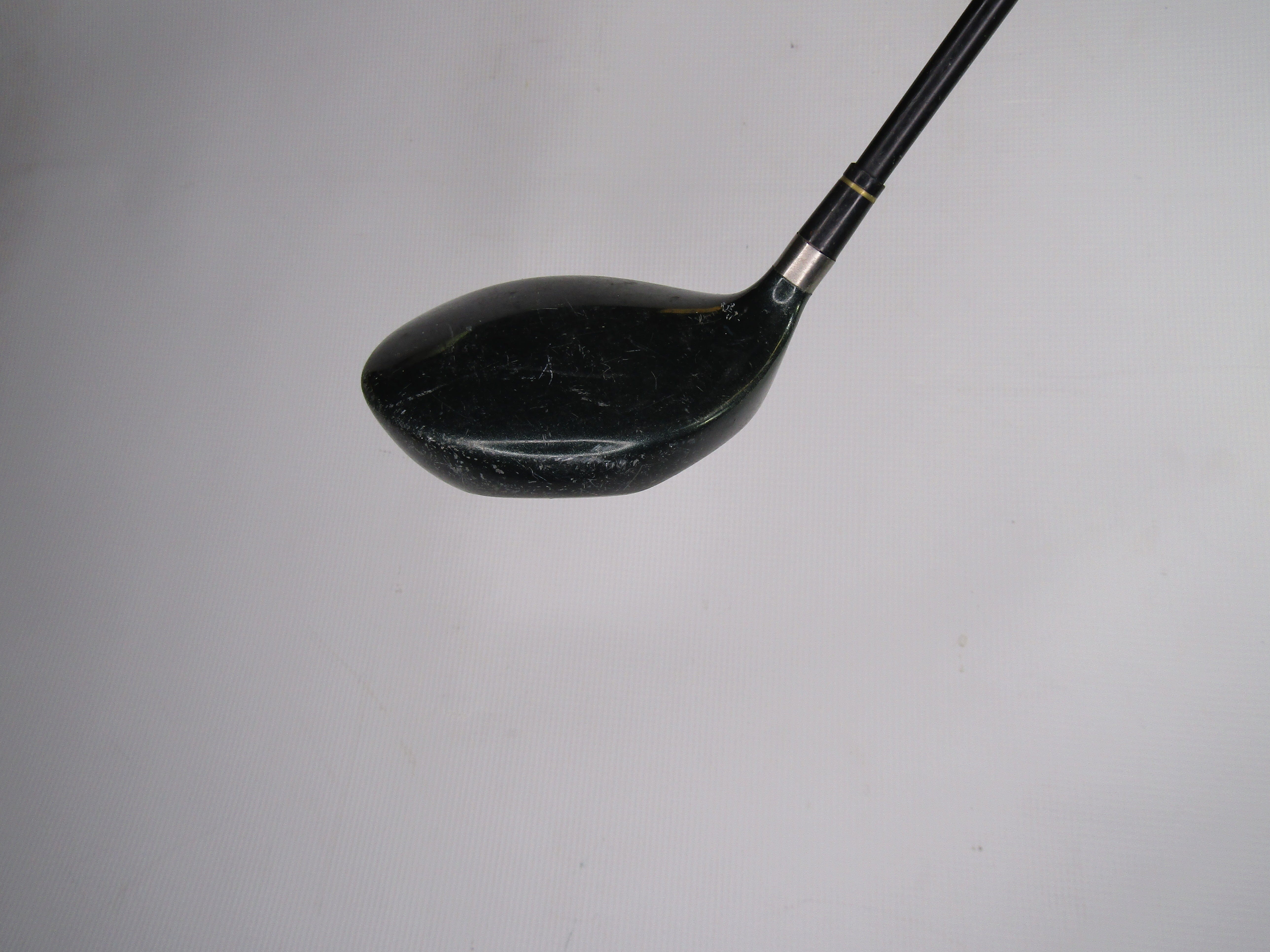 Challenger Titanium 10.5° Driver Regular Flex Graphite Men's Left Pre-Owned Drivers Challenger 