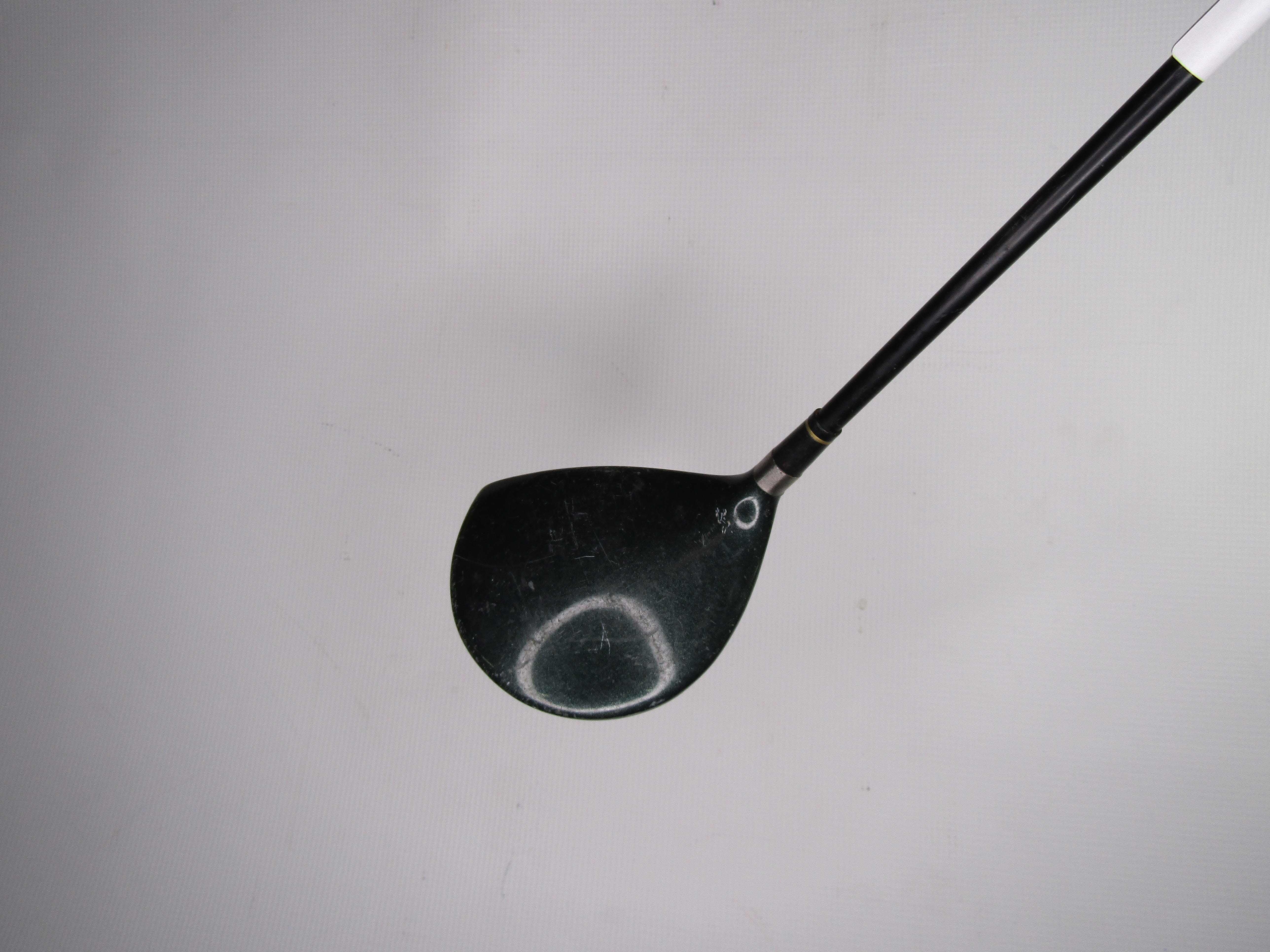 Challenger Titanium 10.5° Driver Regular Flex Graphite Men's Left Pre-Owned Drivers Challenger 