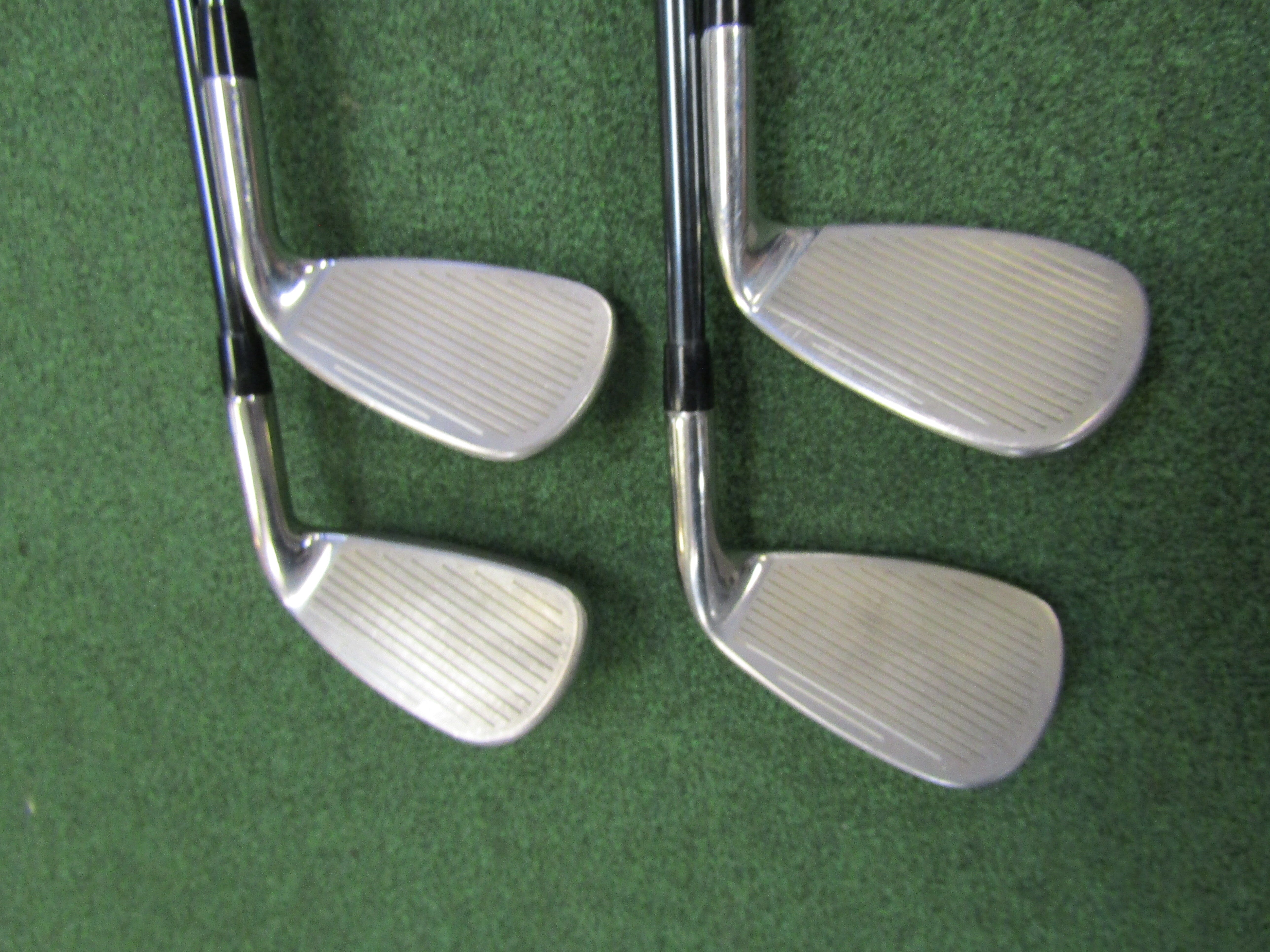 Cleveland Halo XL Full-Face #7-PW 4 pc. Iron Set Senior Flex Graphite MLH Pre-Owned Iron Sets Cleveland 
