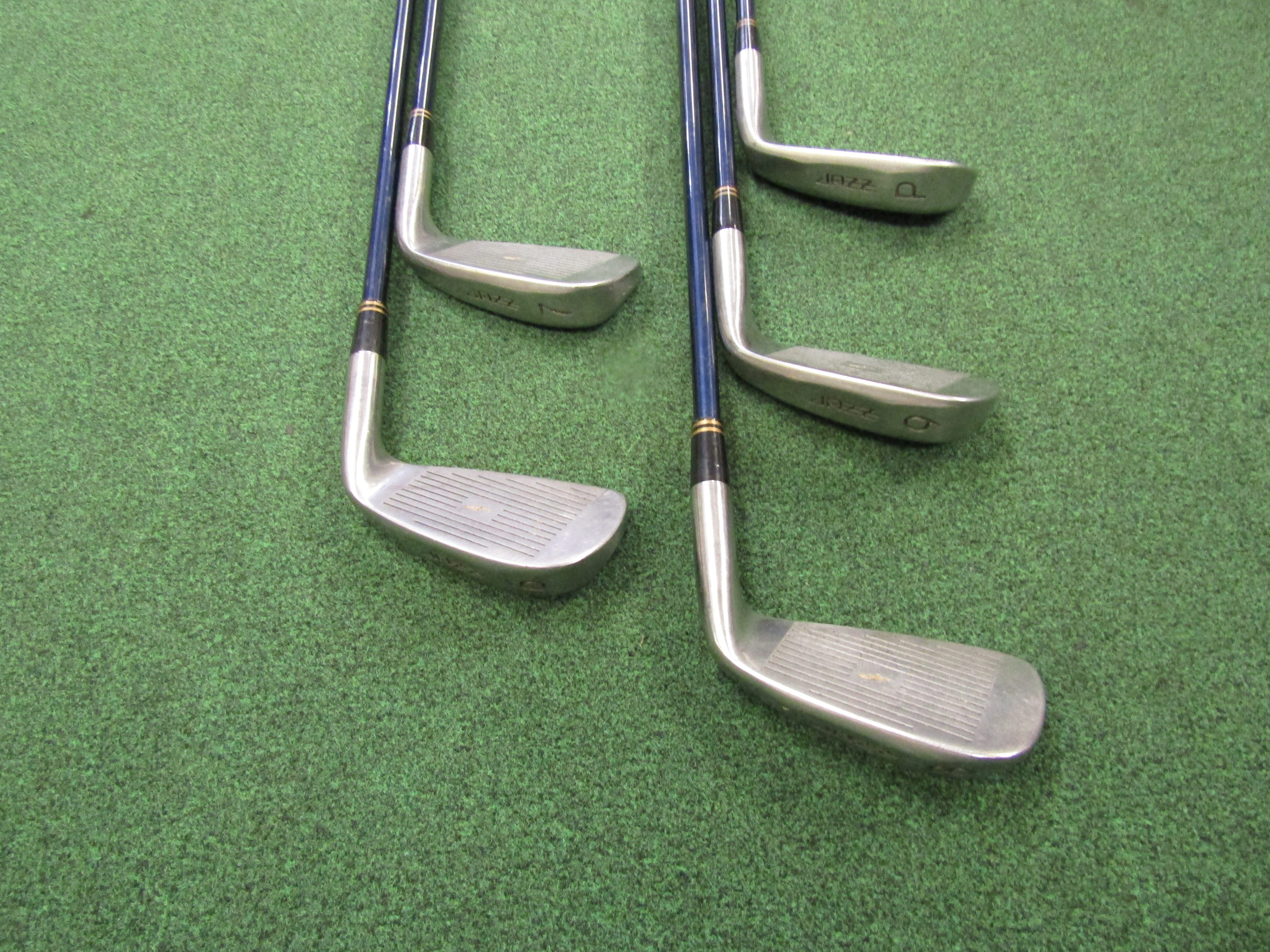 Cobra Air-X Ultralite #4 Iron Senior Flex Graphite Men's Right Pre-Owned Irons Cobra 