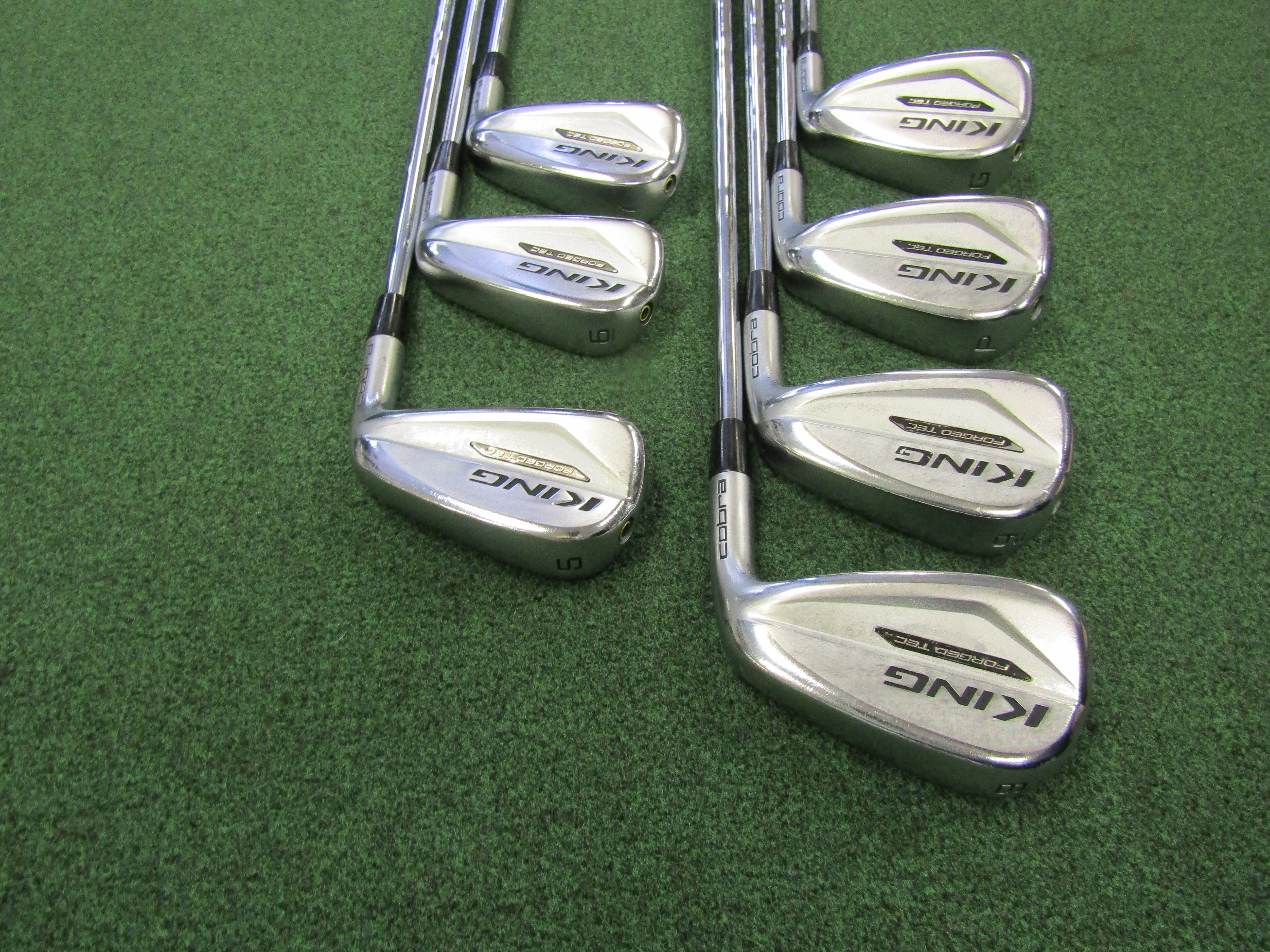 Cobra King Forged Tec #5 - GW 7 pc. Iron Set Stiff Flex Steel Men's Right Pre-Owned Iron Sets Cobra 