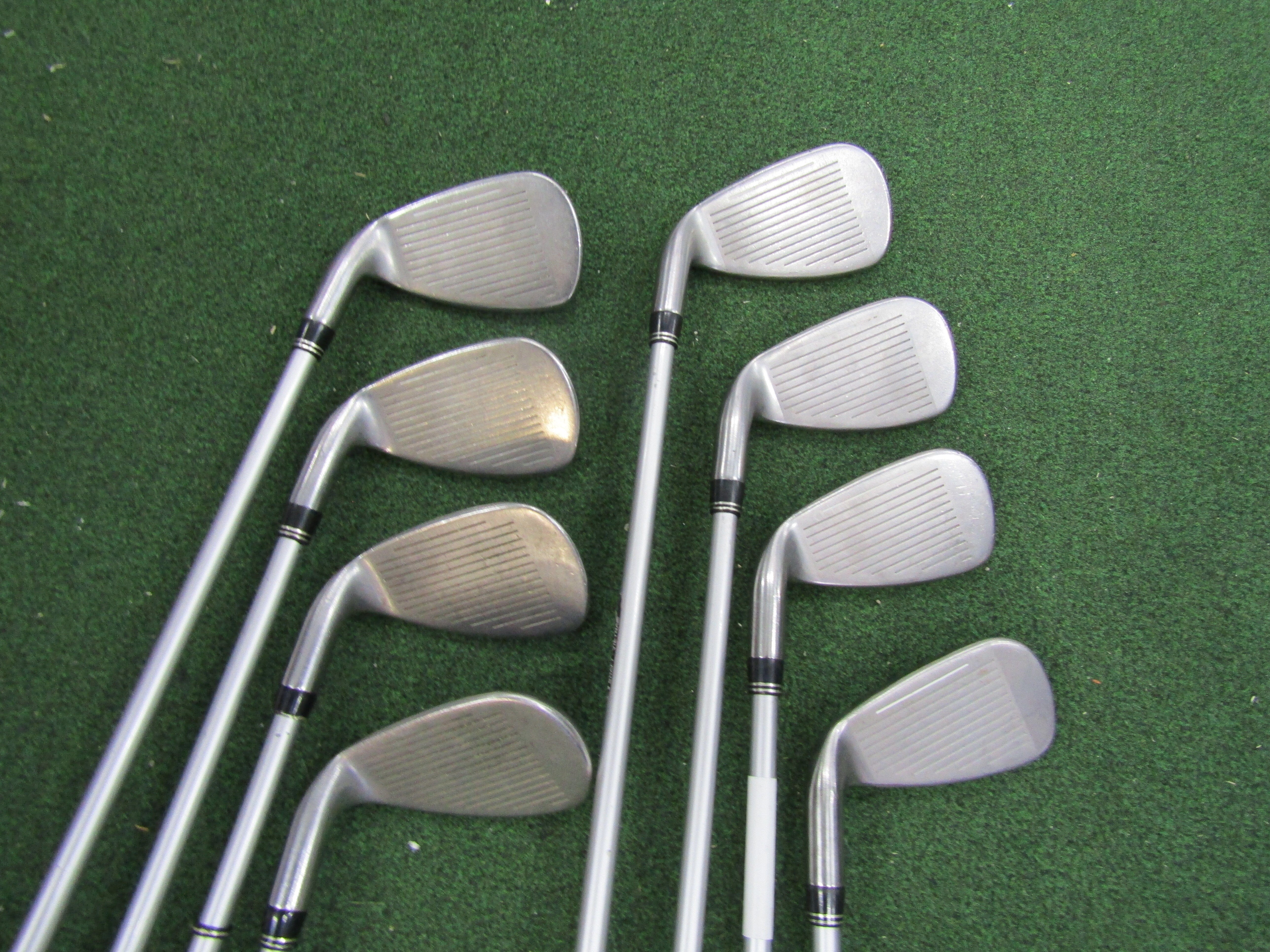 Cobra S2 Max 8pc Iron Set #5-PW,GW,SW Graphite Women's Right