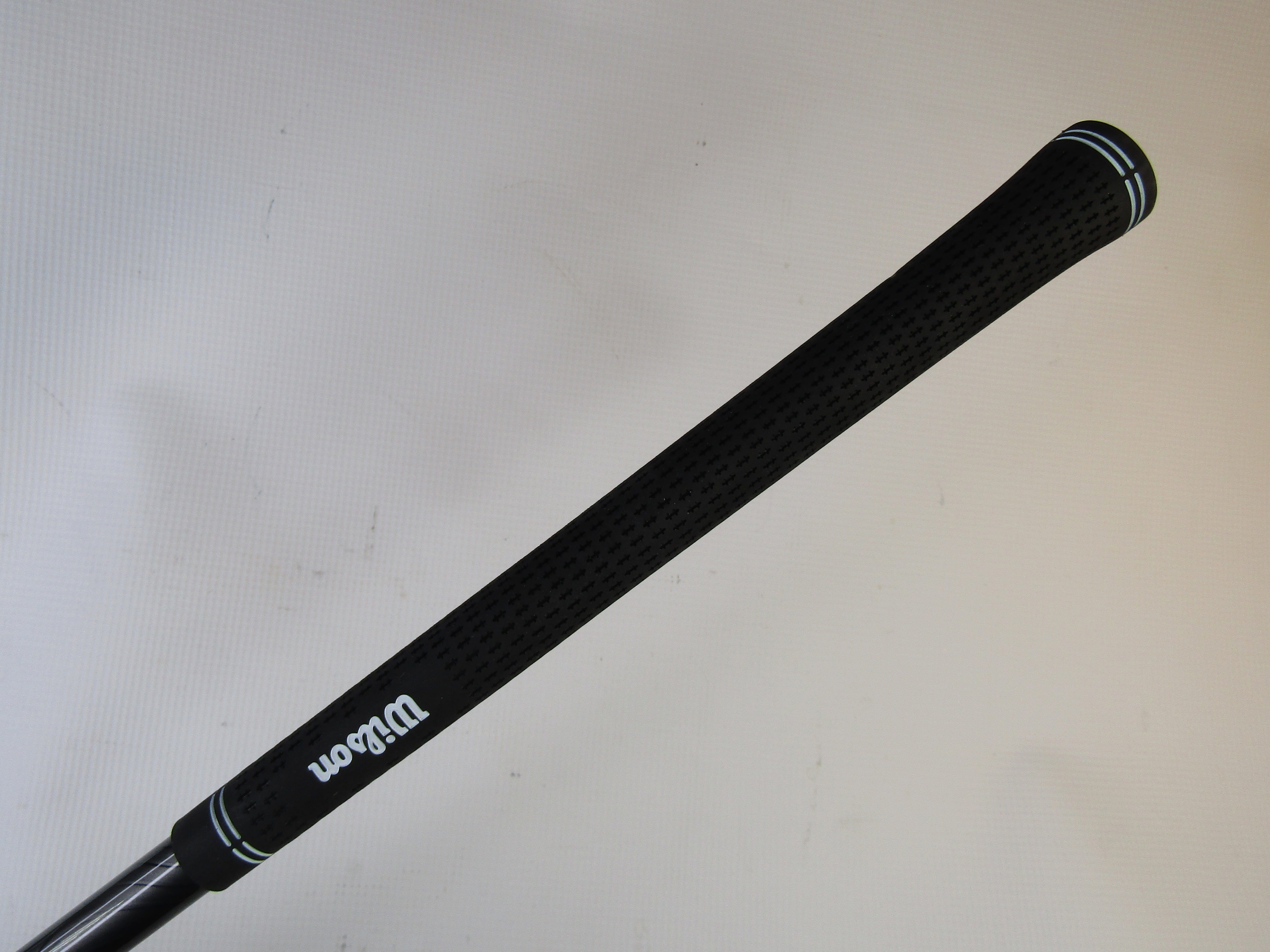 *IMPERFECT* Wilson Launch Pad #4 Hybrid Reg. Flex Graphite Men's Right Hc Pre-owned Hybrids Wilson 