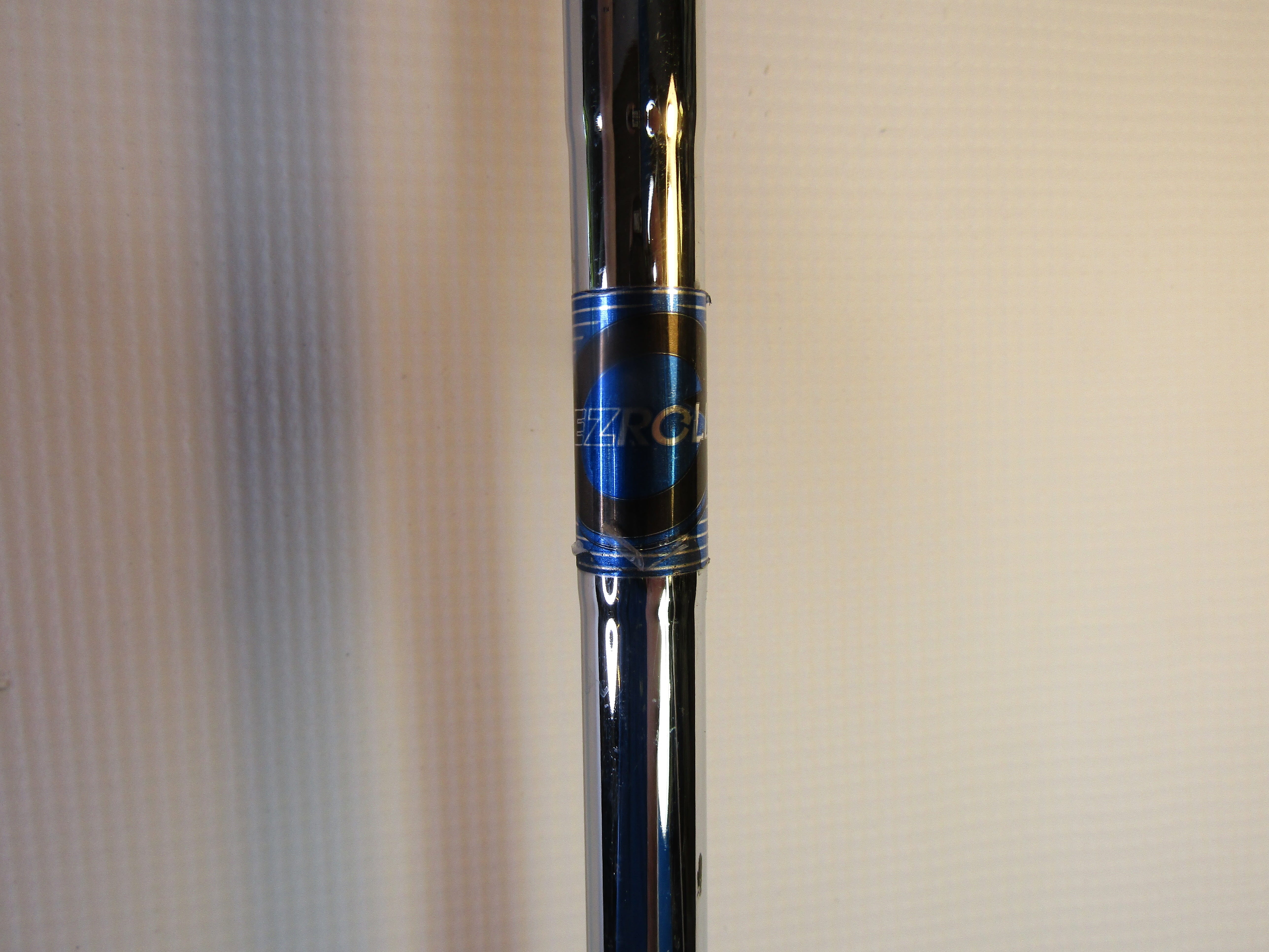 Intech Golf EZ Roll EZC 35.5" Chipper Steel Men's Right Pre-Owned Chippers Intech 