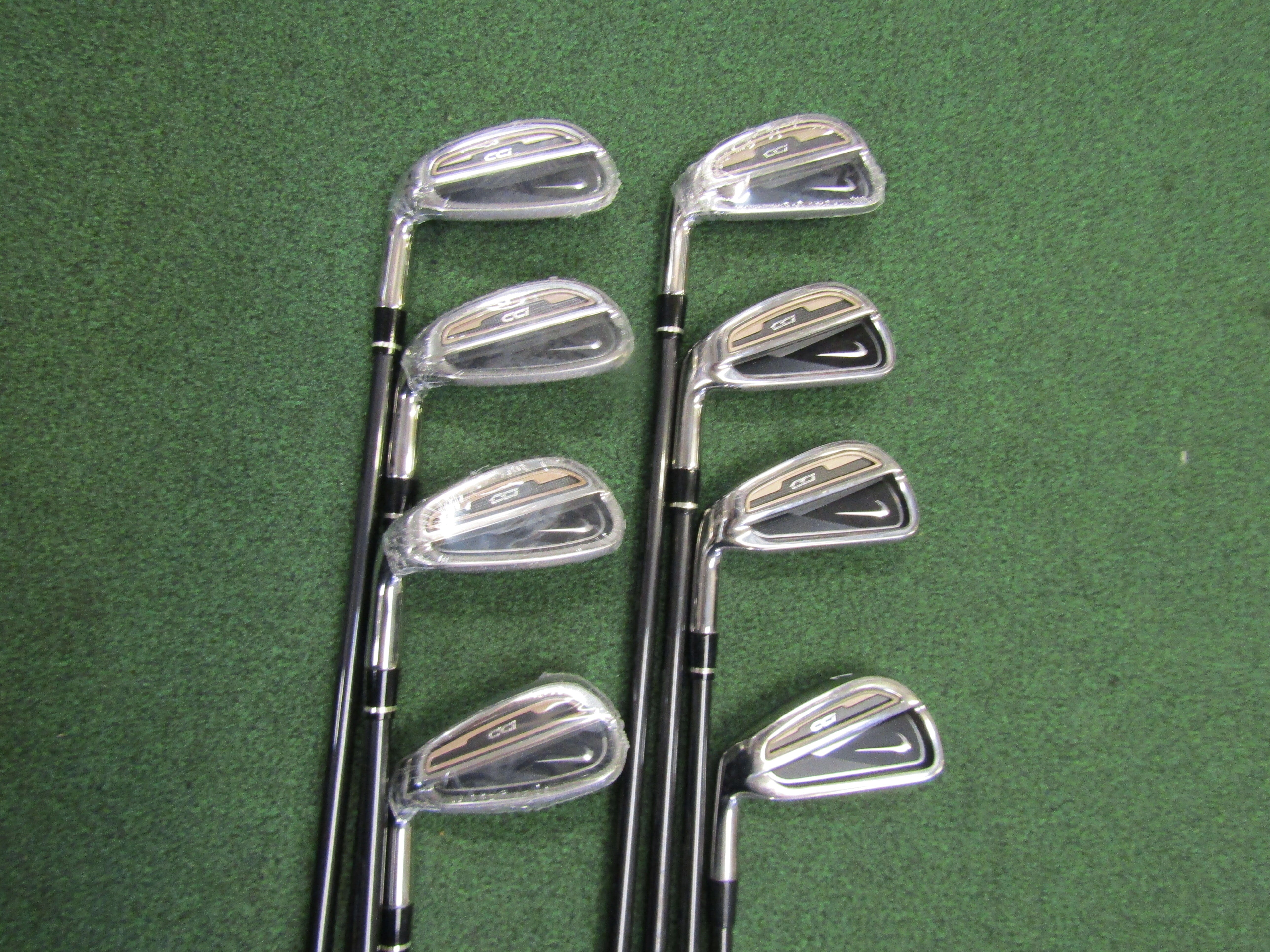 Nike CCi Cast #4-PW, AW 8pc. Iron Set Regular Flex Steel Men's Left Pre-Owned Iron Sets Nike 