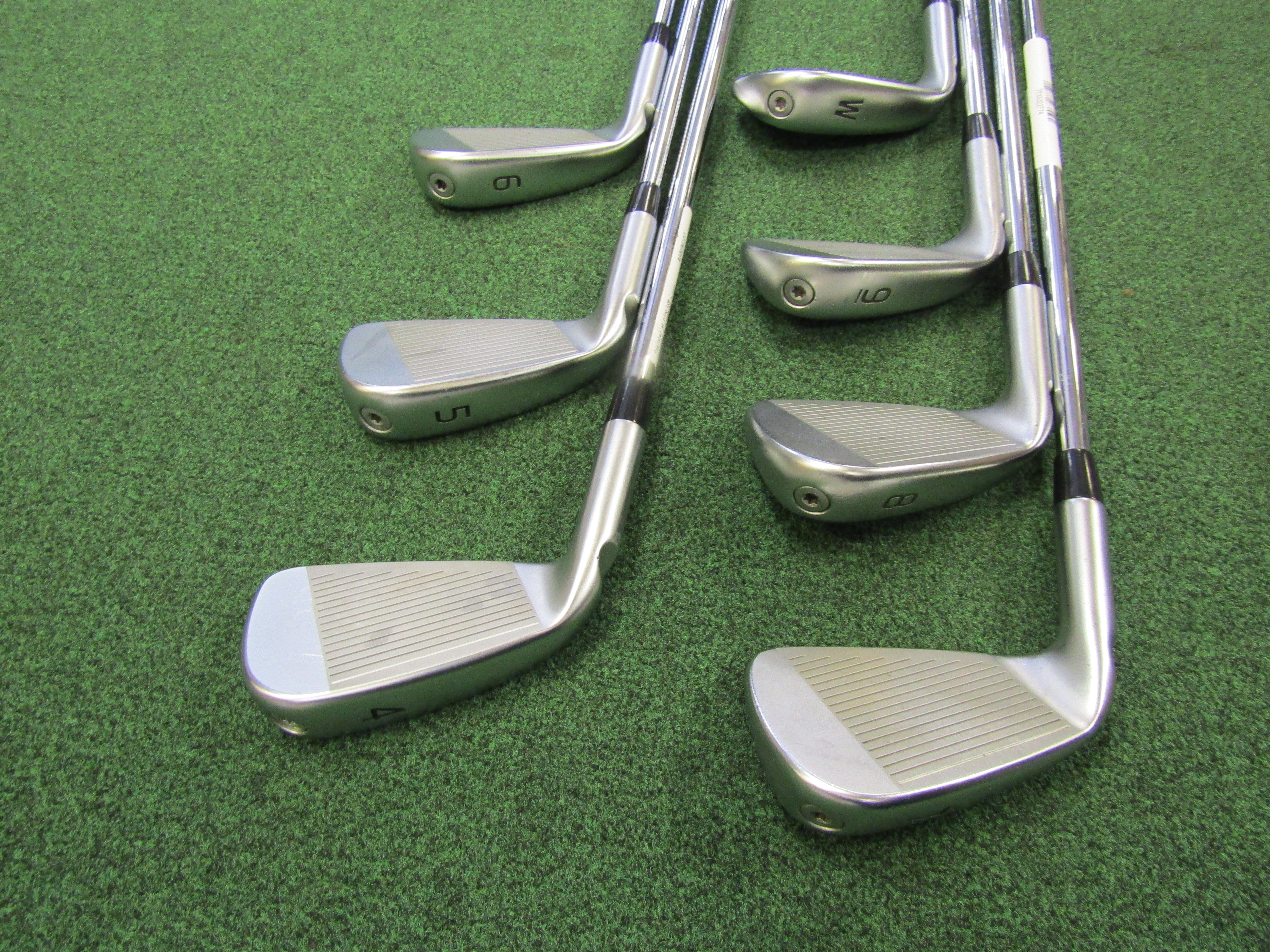 Ping i230 Orange Dot #4-PW 7 pc. Iron Set Regular Flex Steel Men's Right Pre-Owned Iron Sets Ping 