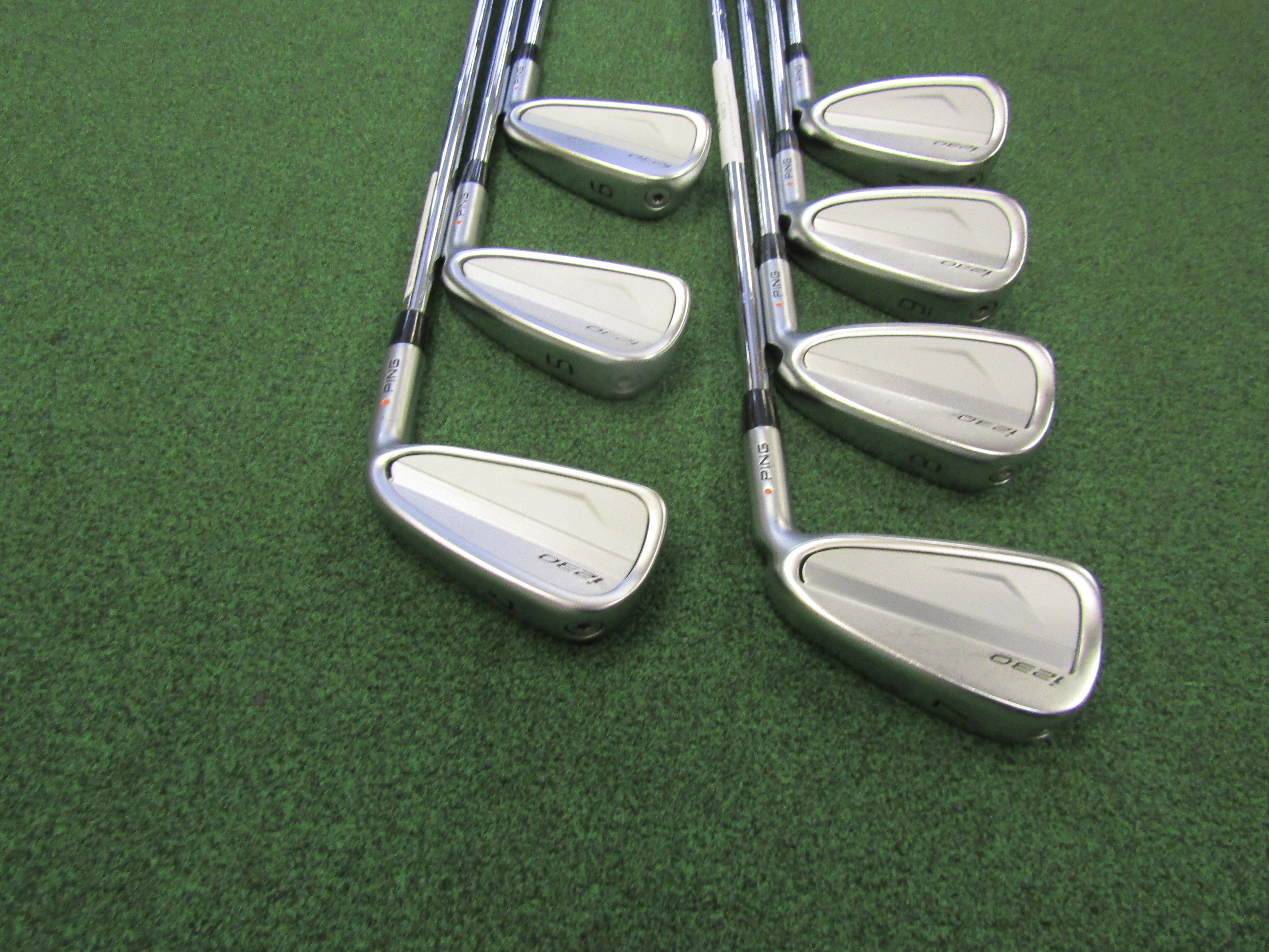 Ping i230 Orange Dot #4-PW 7 pc. Iron Set Regular Flex Steel Men's