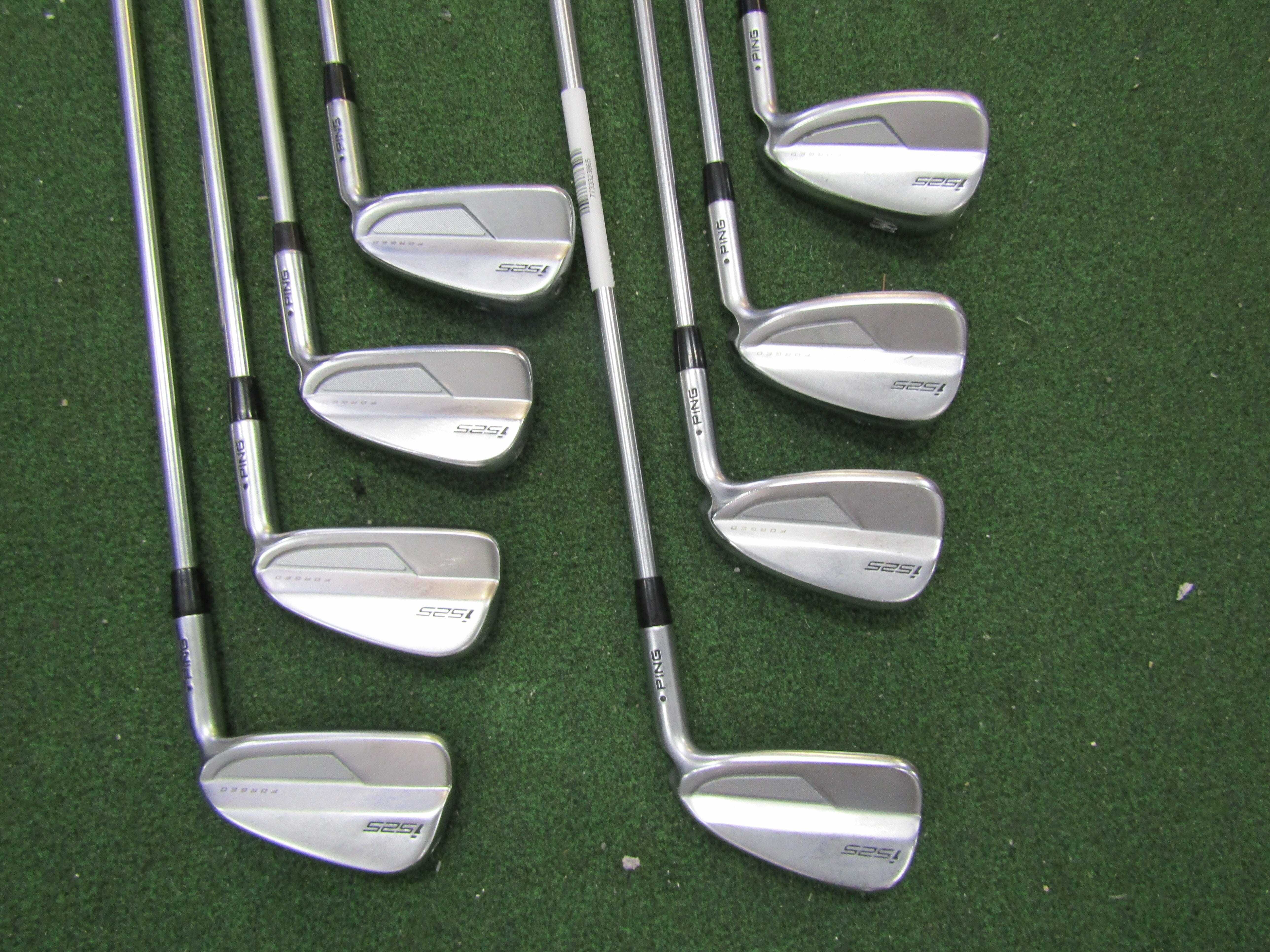 Ping i525 8pc. #3-PW Stiff Flex Steel Shaft Men's Right Pre-Owned Irons Ping 
