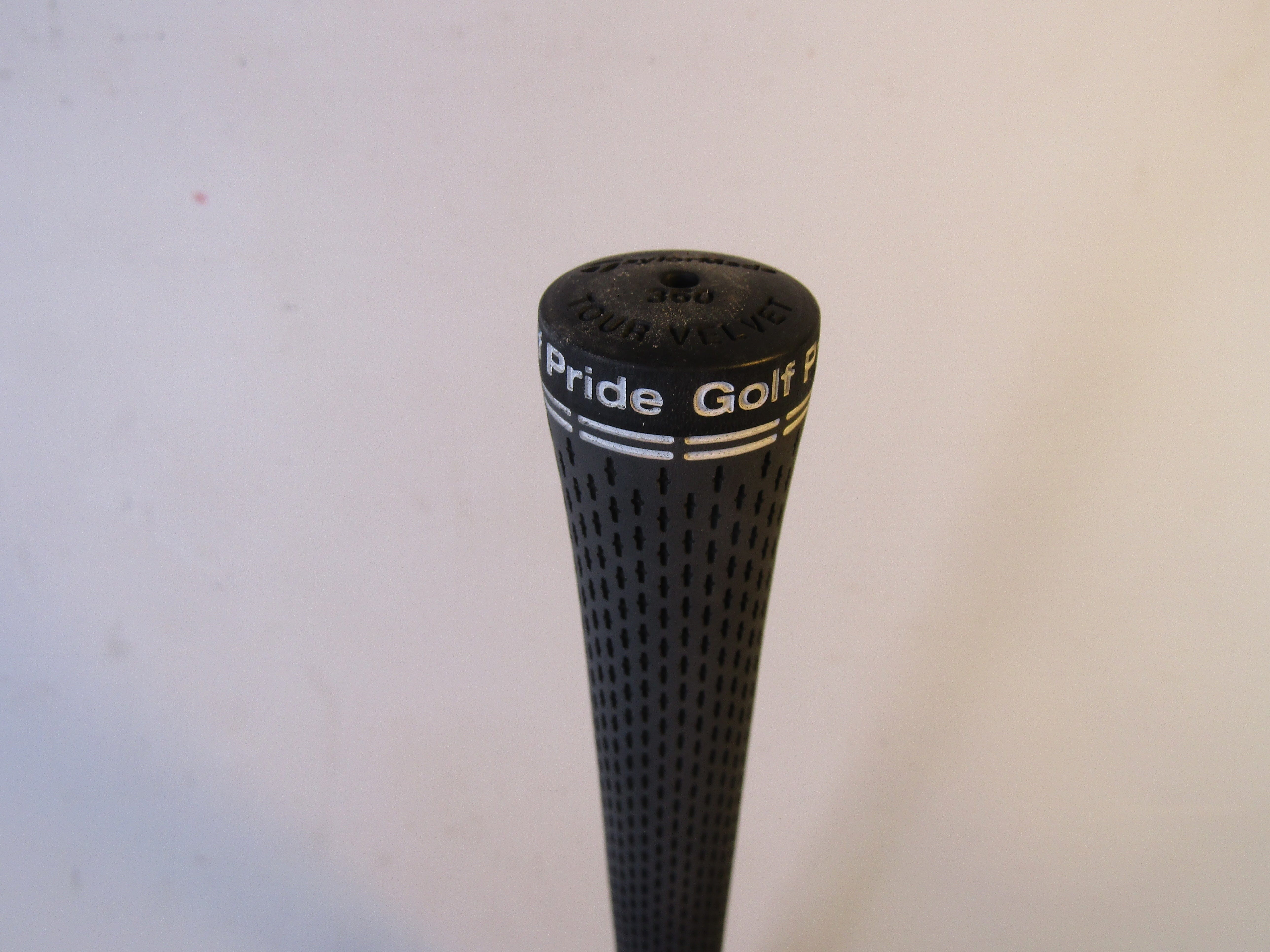 Pre-Owned TM Demo KBS Tour FLT 110 Regular Flex -3/4 Taper Tip .355 #7 Iron Shaft Pre-Owned Shafts KBS 