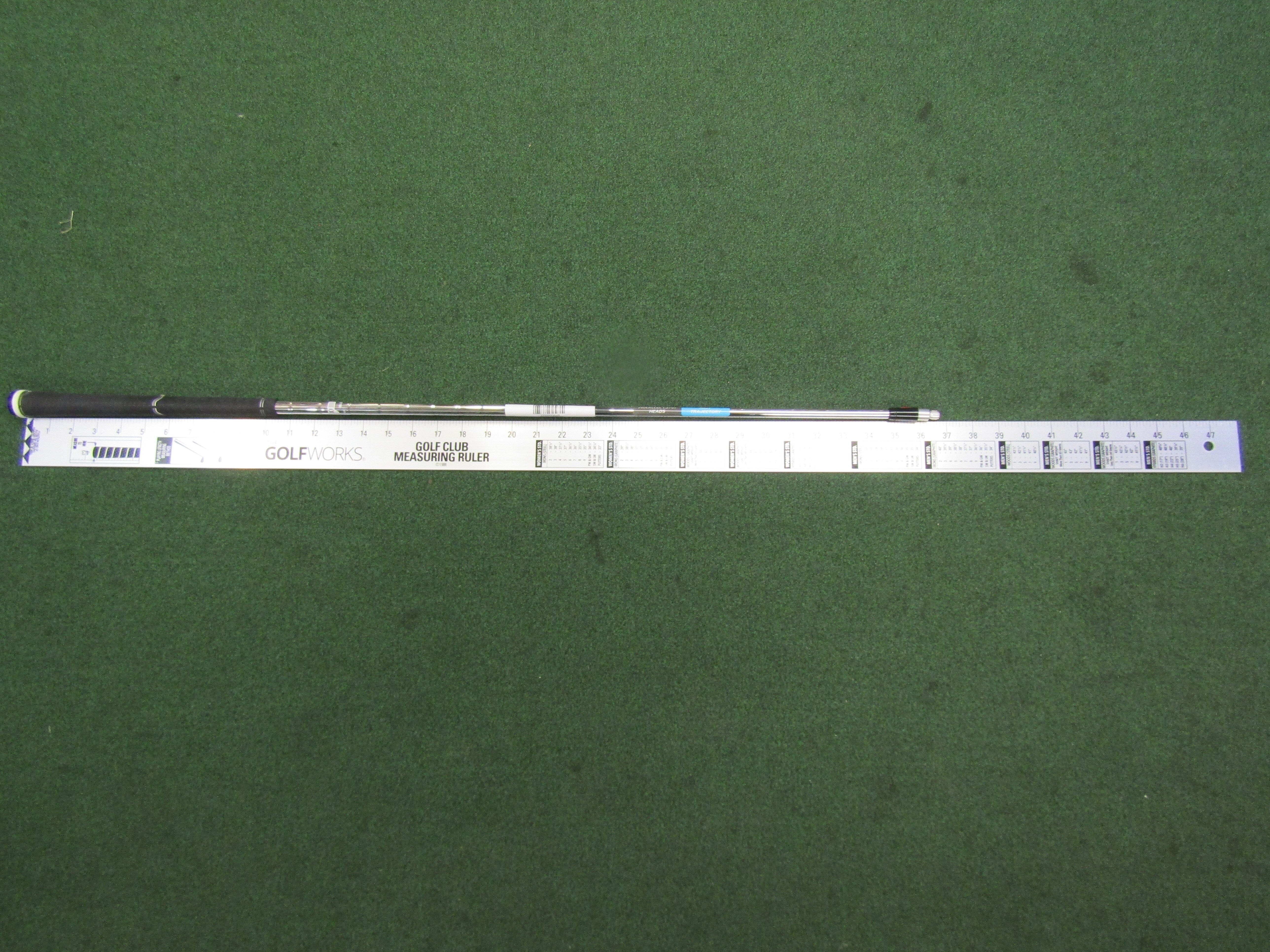 Pre-Owned TM Demo Nippon NS Pro 840 Regular Flex+ 1/2 Parallel Tip .370 #7 Iron Shaft Pre-Owned Shafts Nippon 