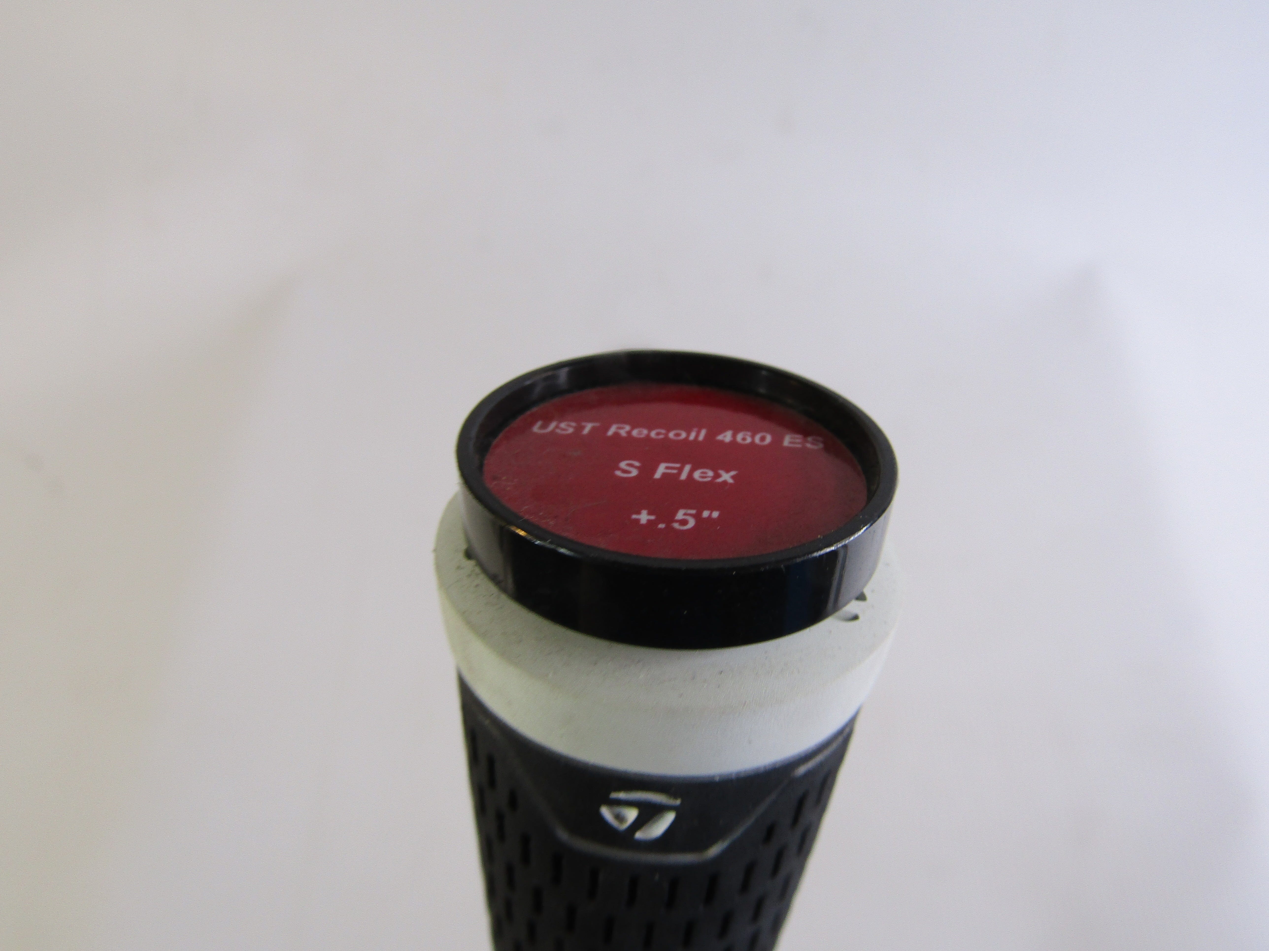 Pre-Owned TM Demo Recoil ES 460 F4 Stiff Flex + 1/2 Parallel .370 Tip #7 Iron Shaft 22 Pre-Owned Shafts UST Mamiya 