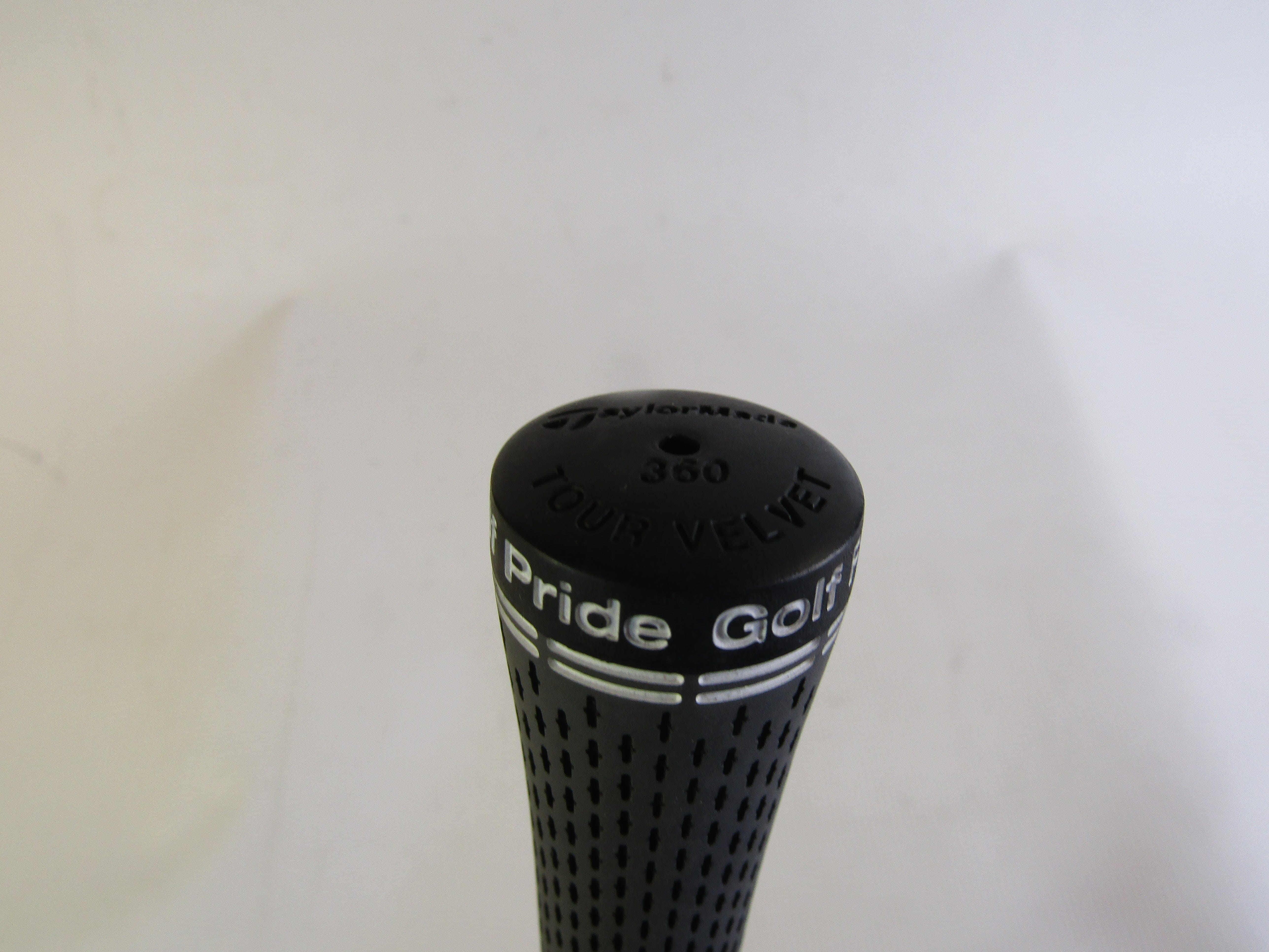 Pre-Owned TM Demo UST Mamiya Recoil 760 F3 Regular Flex + 1/2 Taper Tip .355 #7 Iron Shaft Pre-Owned Shafts UST Mamiya 