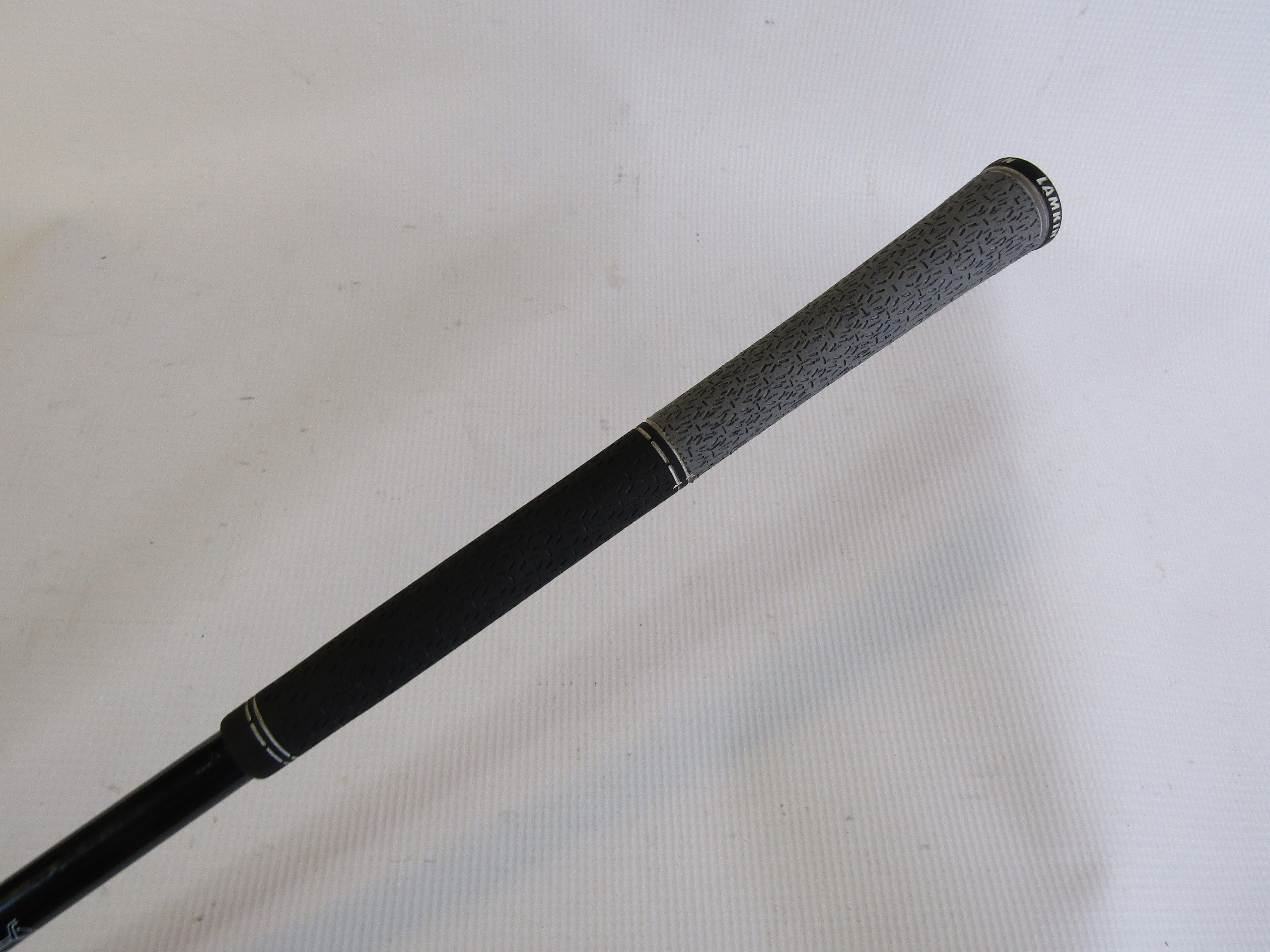 PRE-OWNED* UST Mamiya Linq M40X Regular Flex Graphite Driver Shaft