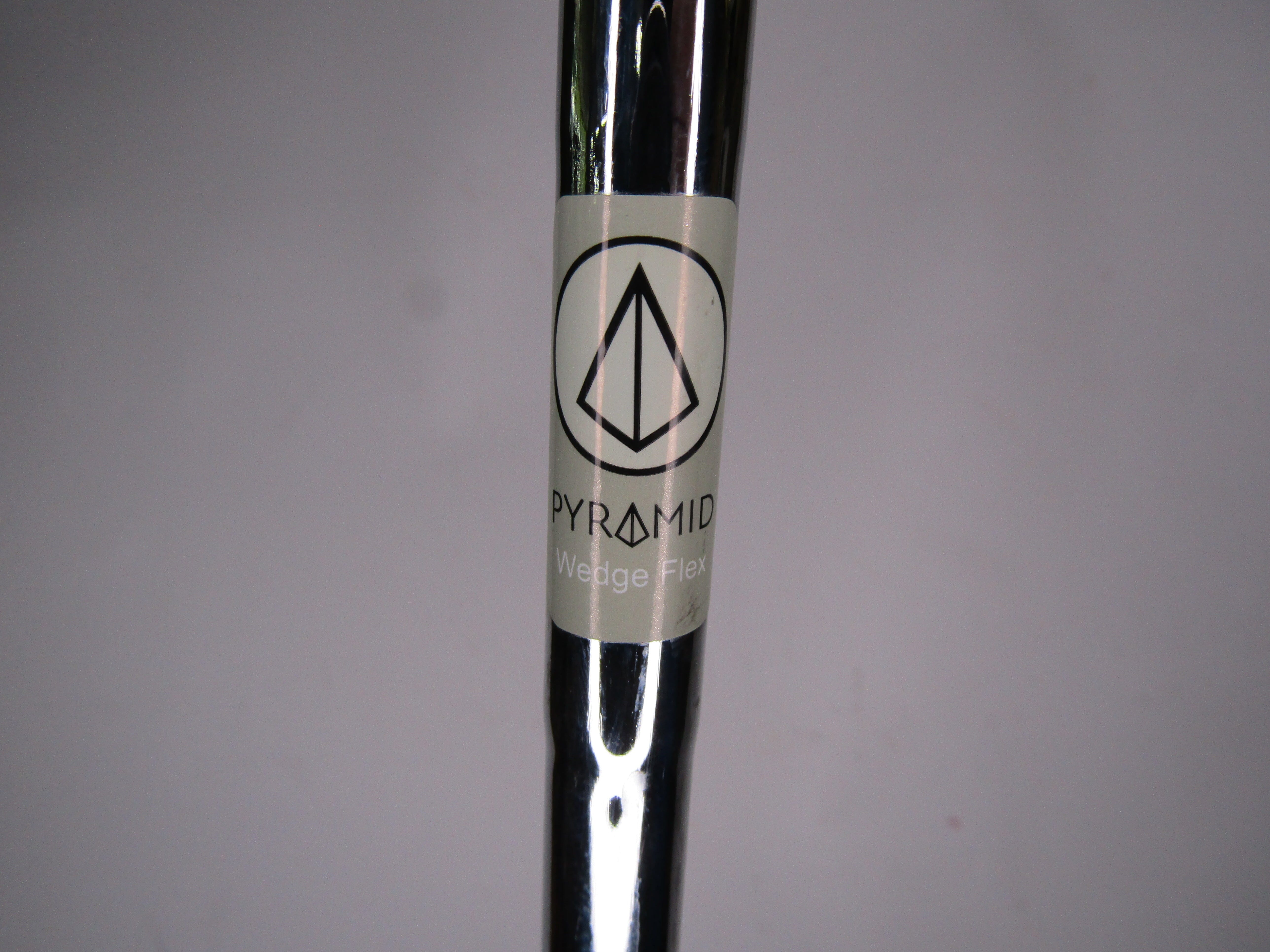 Pyramid P4 Prism 57° SW Wedge Flex Steel Men's Left Pre-Owned Wedges Pyramid 