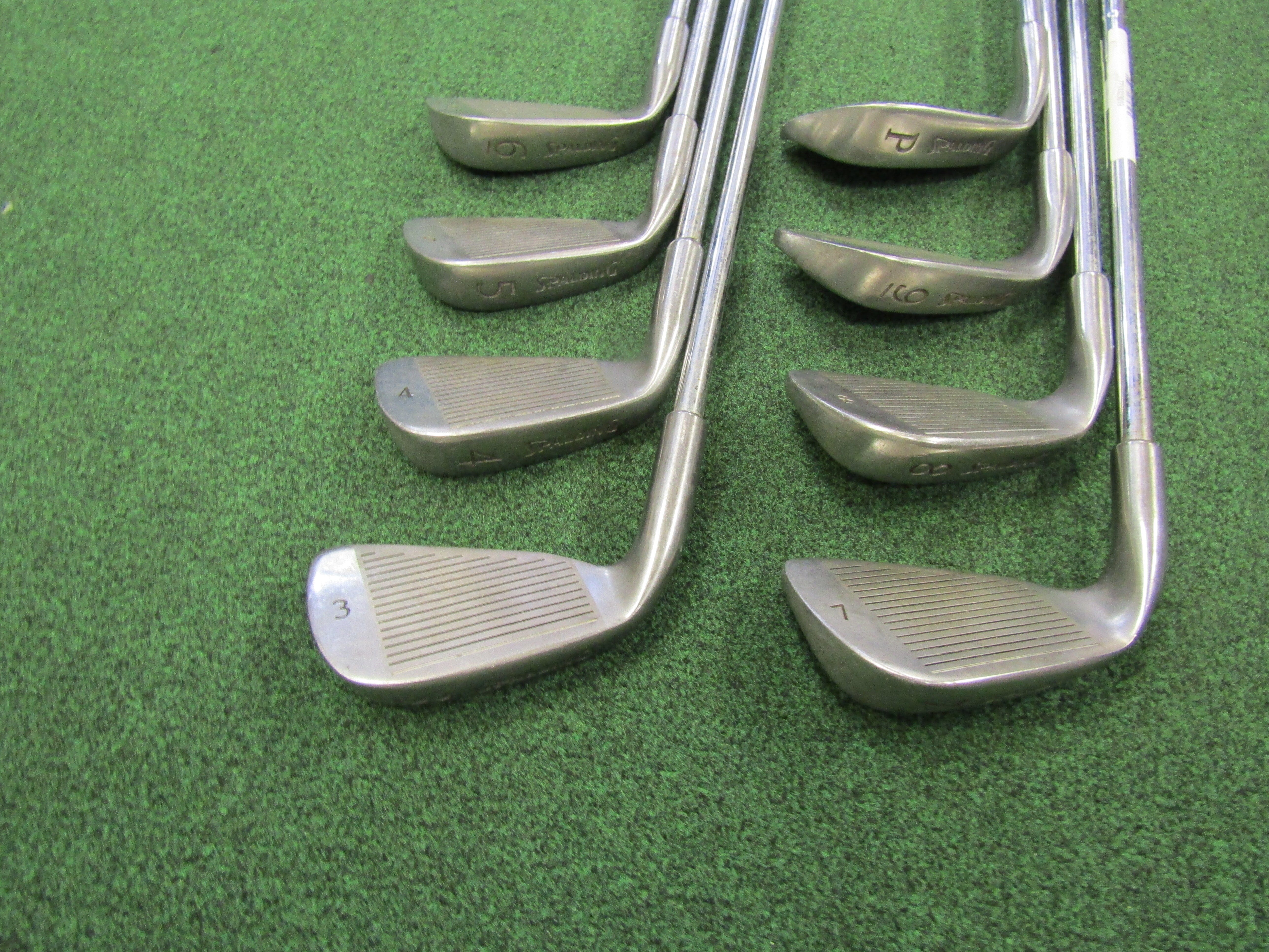 Spalding Centurion #3-PW 8 pc. Iron Set Regular Flex Steel Men's Right Pre-Owned Iron Sets Spalding 