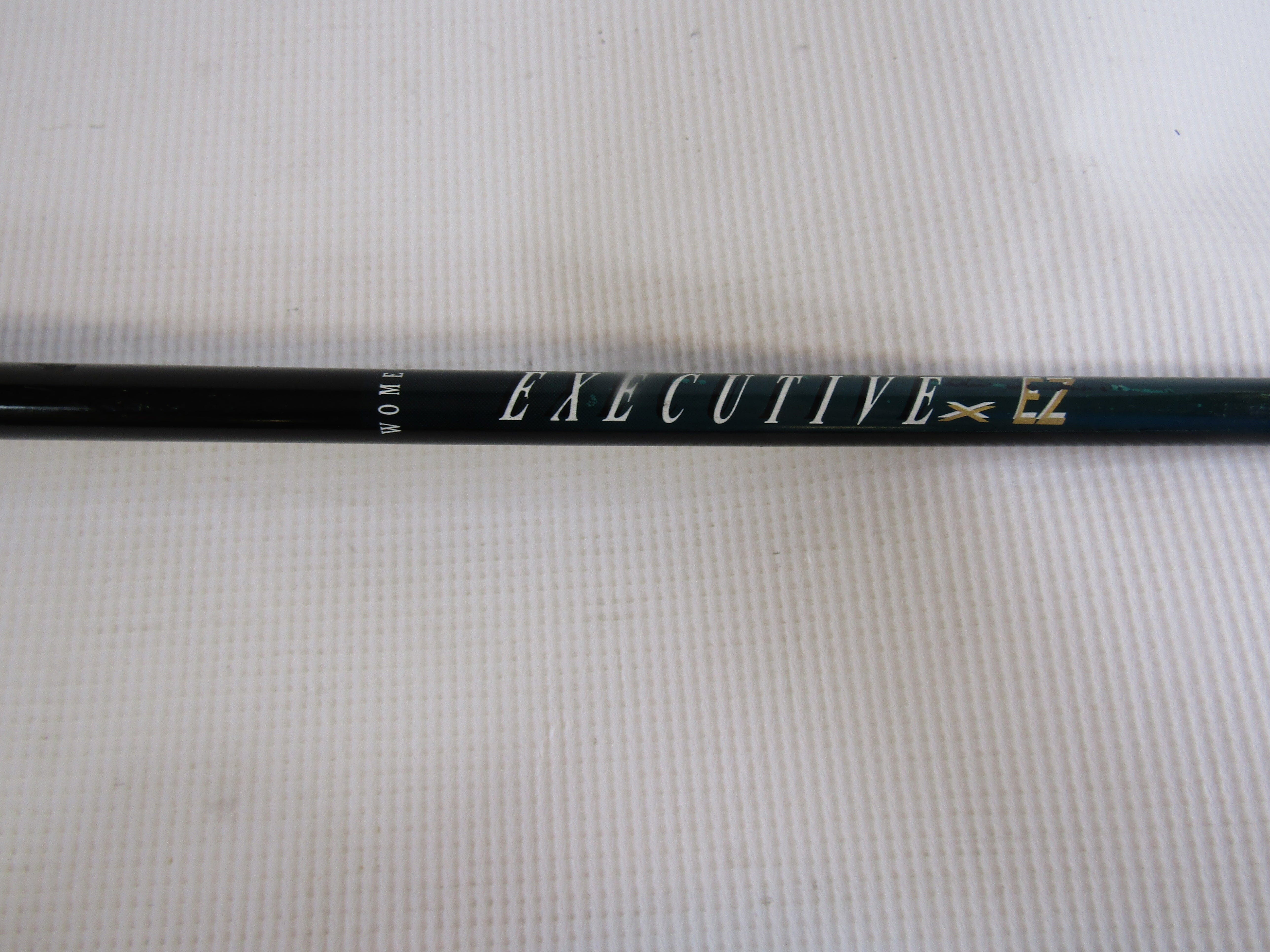 Spalding Executive EZX Oversize #7 Iron Women's Flex Graphite Women's Right Pre-Owned Irons Spalding 